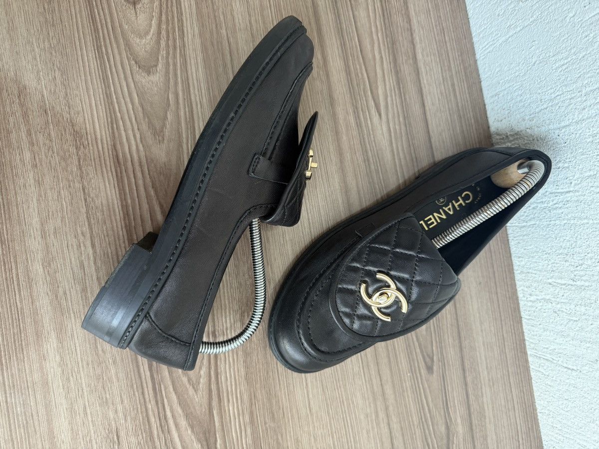 Chanel Quilted flap turnlock CC loafers Size US 9 / IT 39 - 20 Thumbnail