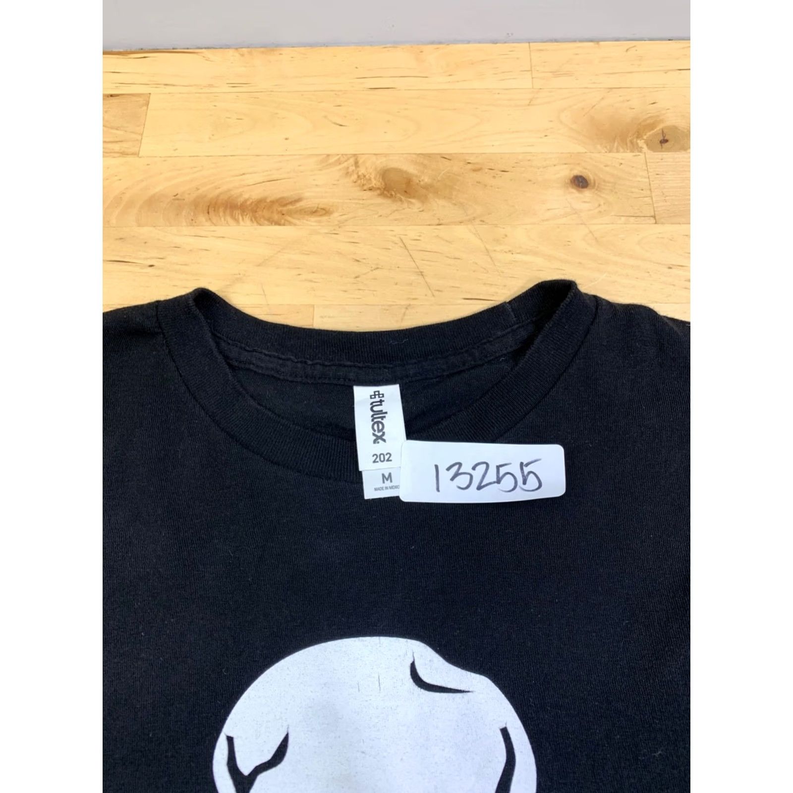 Tultex VINTAGE Jackass Forever Promo Shirt men M Black Skull Comedy 13255 Size US M / EU 48-50 / 2 - 2 Thumbnail