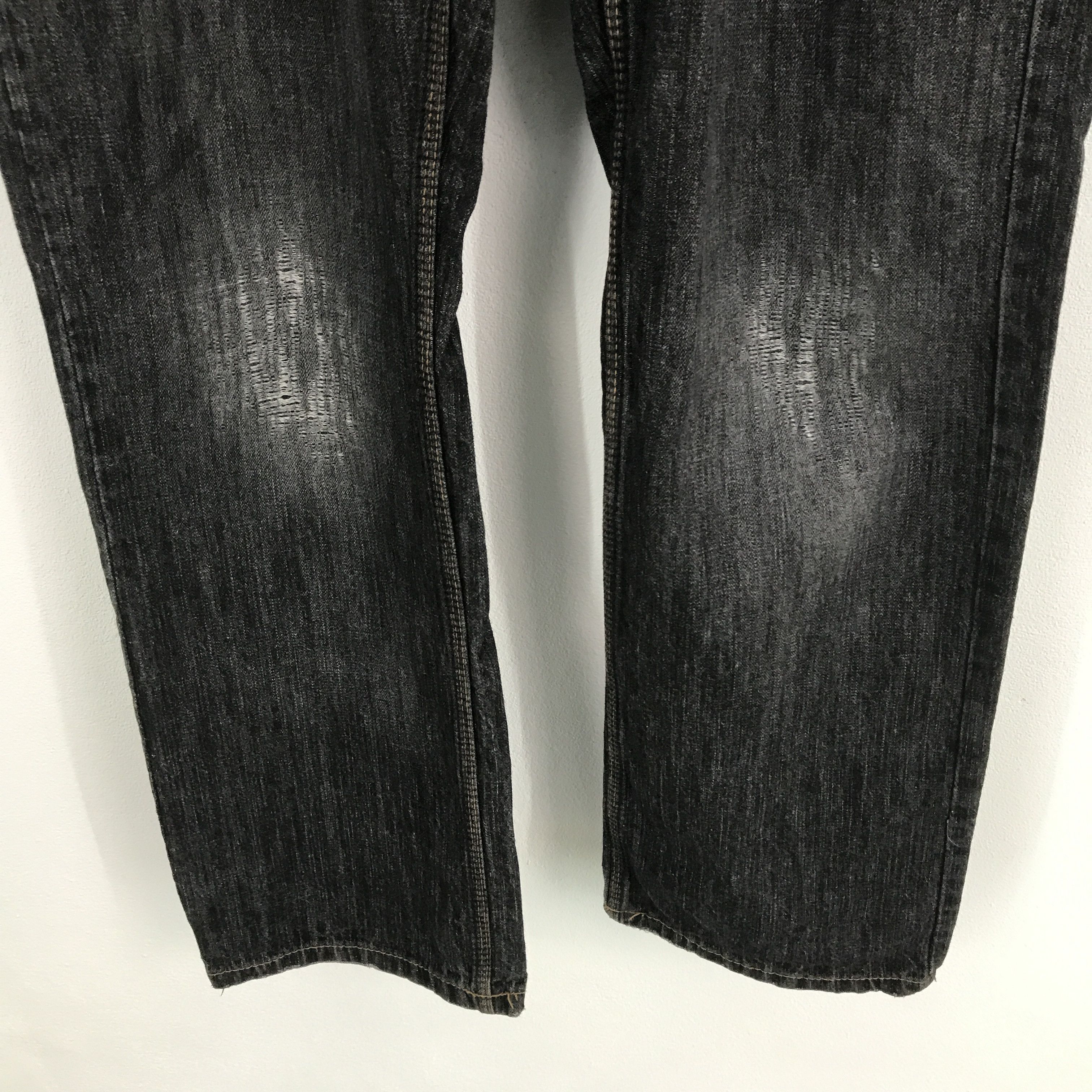 Japanese Brand Rare Japan black denim distressed jeans style Size US 36 / EU 52 - 3 Thumbnail