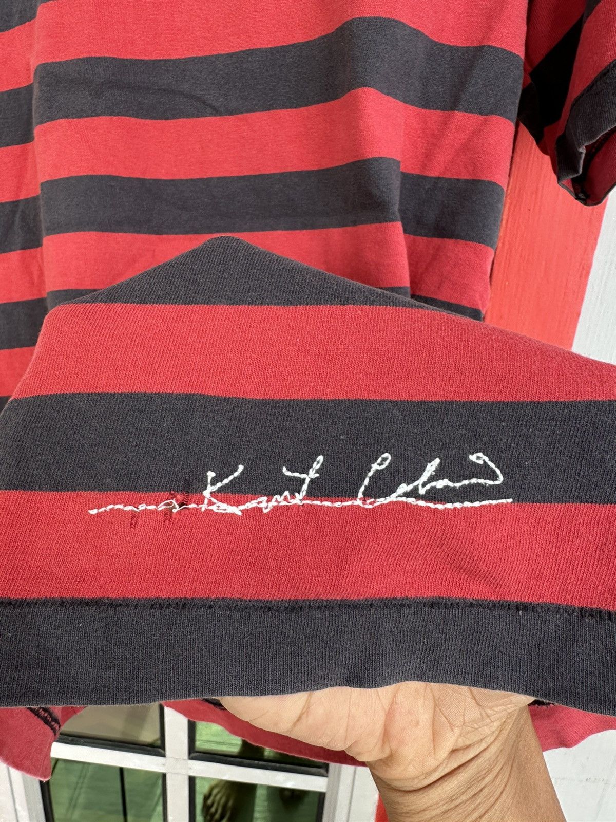 Nirvana Kurt Cobain Nirvana Grunge Stripe Tee Size US L / EU 52-54 / 3 - 4 Thumbnail