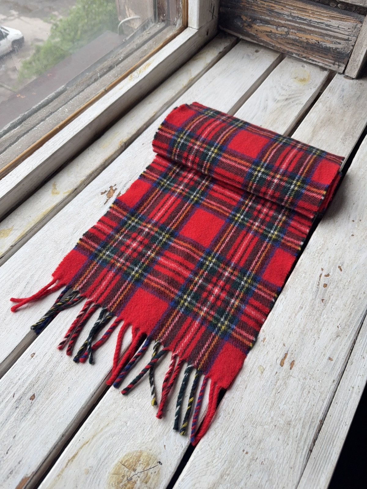 Designer × Vintage Vintage Red Tartan Wool Scarf with Fringe Punk Style Size ONE SIZE - 3 Thumbnail