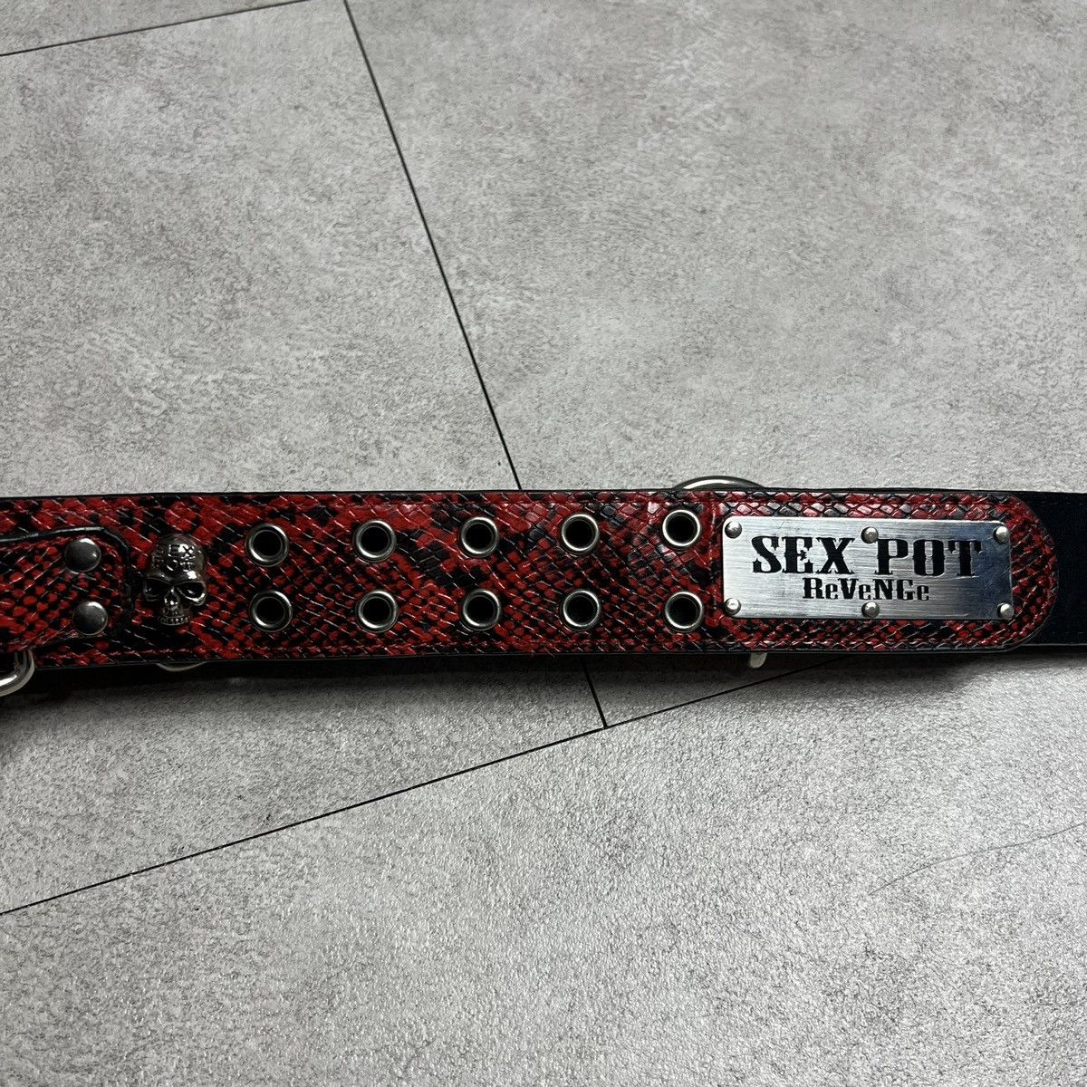 Japanese Brand × Seditionaries Sexpot Revenge Snakeskin Skull Studded hoop Belt Size ONE SIZE - 5 Thumbnail