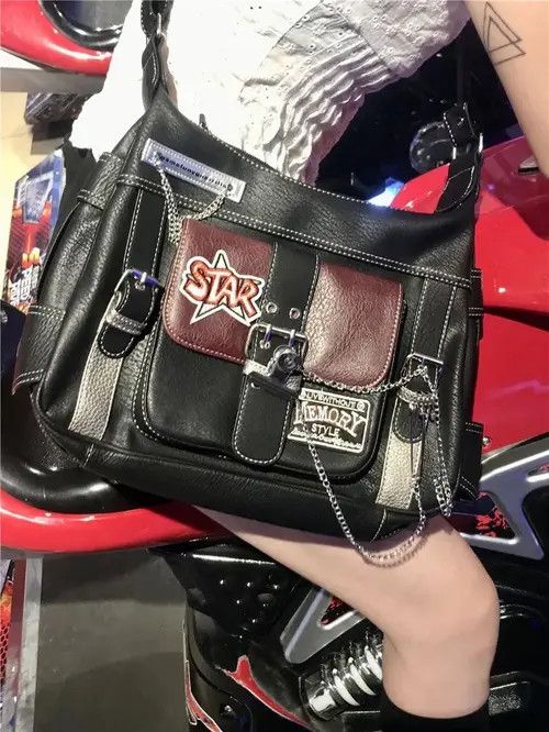 Japanese Brand Y2K PU Leather Shoulder Bag with Chain Size ONE SIZE - 2 Thumbnail