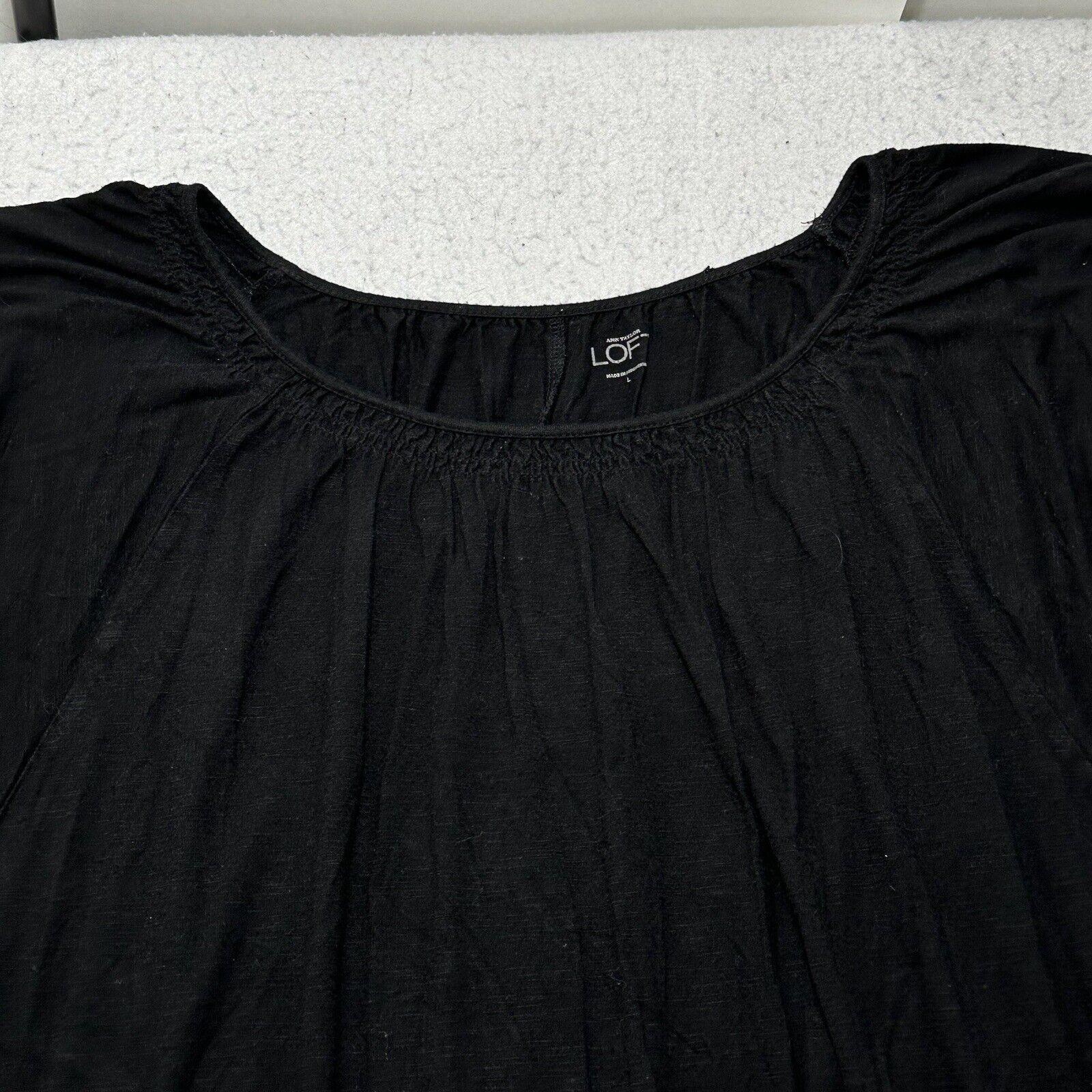 Loft LOFT Large Black Short Sleeve Pullover TShirt Lightweight Size L / US 10 / IT 46 - 2 Thumbnail
