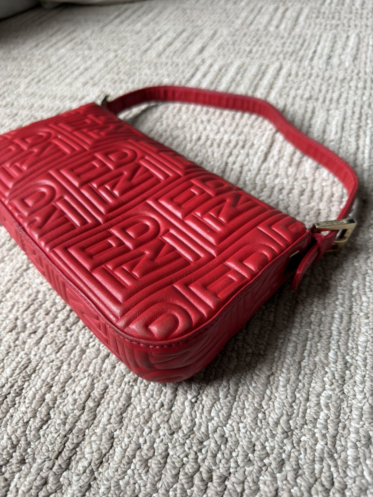 Fendi Fendi Baguette - 1997 Re-edition - Red Nappa Leather - Gold Size ONE SIZE - 9 Thumbnail