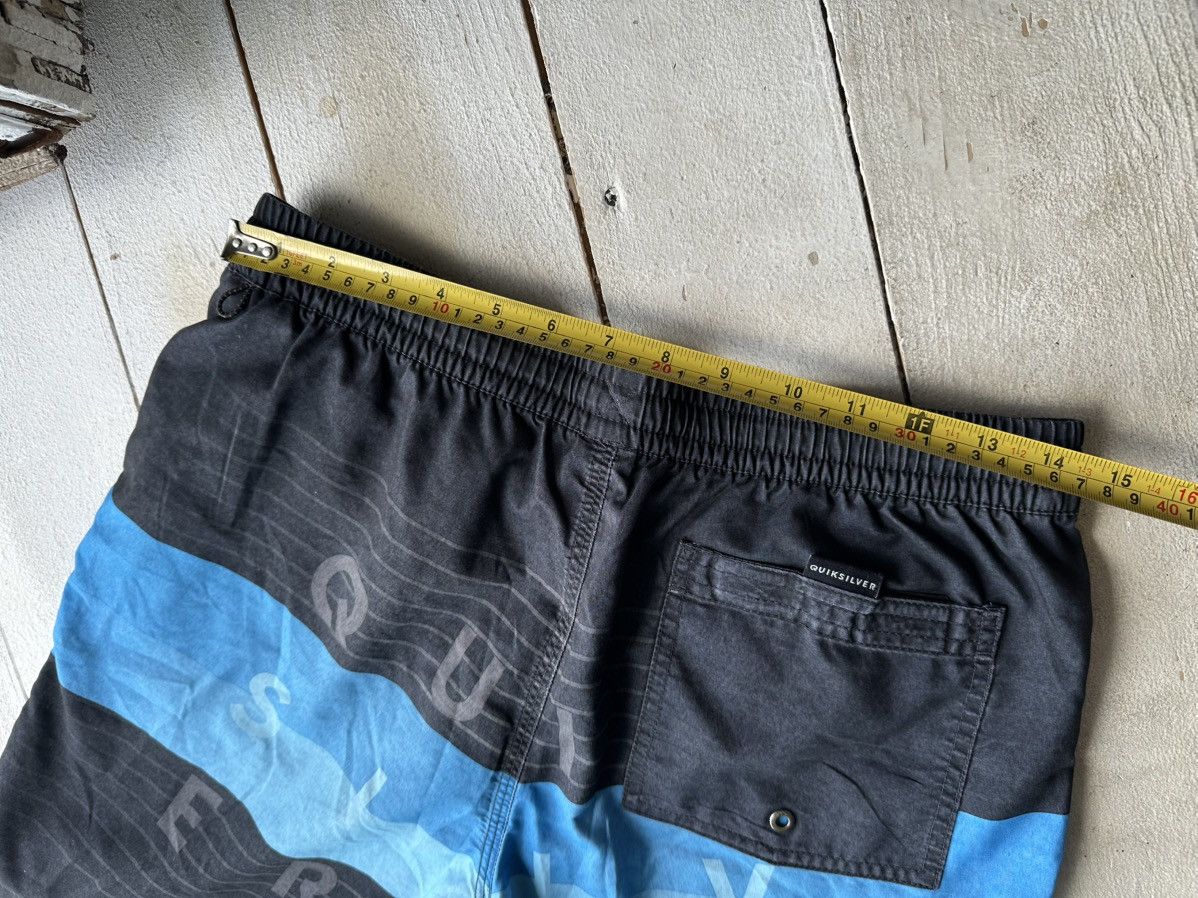 Quiksilver 🚨Vintage Quiksilver Shorts Big Logo Y2K Style 90s Surfing Size US 29 - 9 Thumbnail