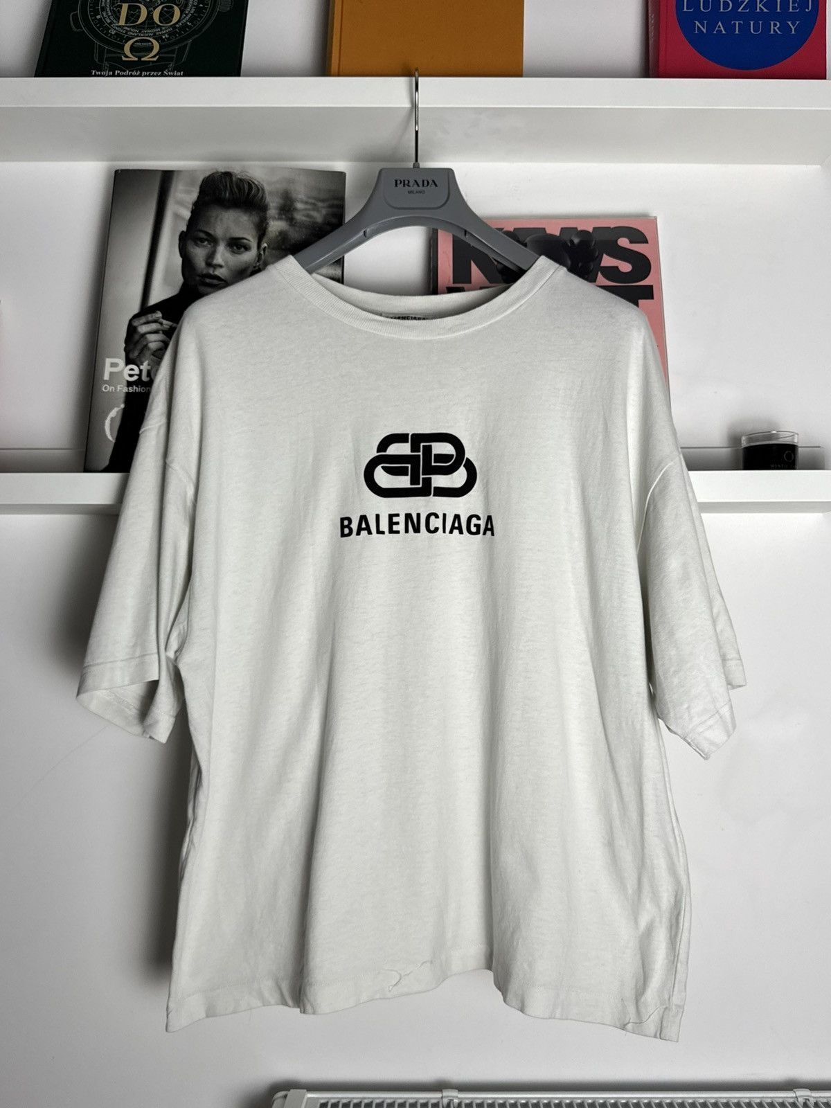 Balenciaga Balenciaga Designer Classic Logo tees Oversized boxy fit Size US L / EU 52-54 / 3 - 1 Thumbnail