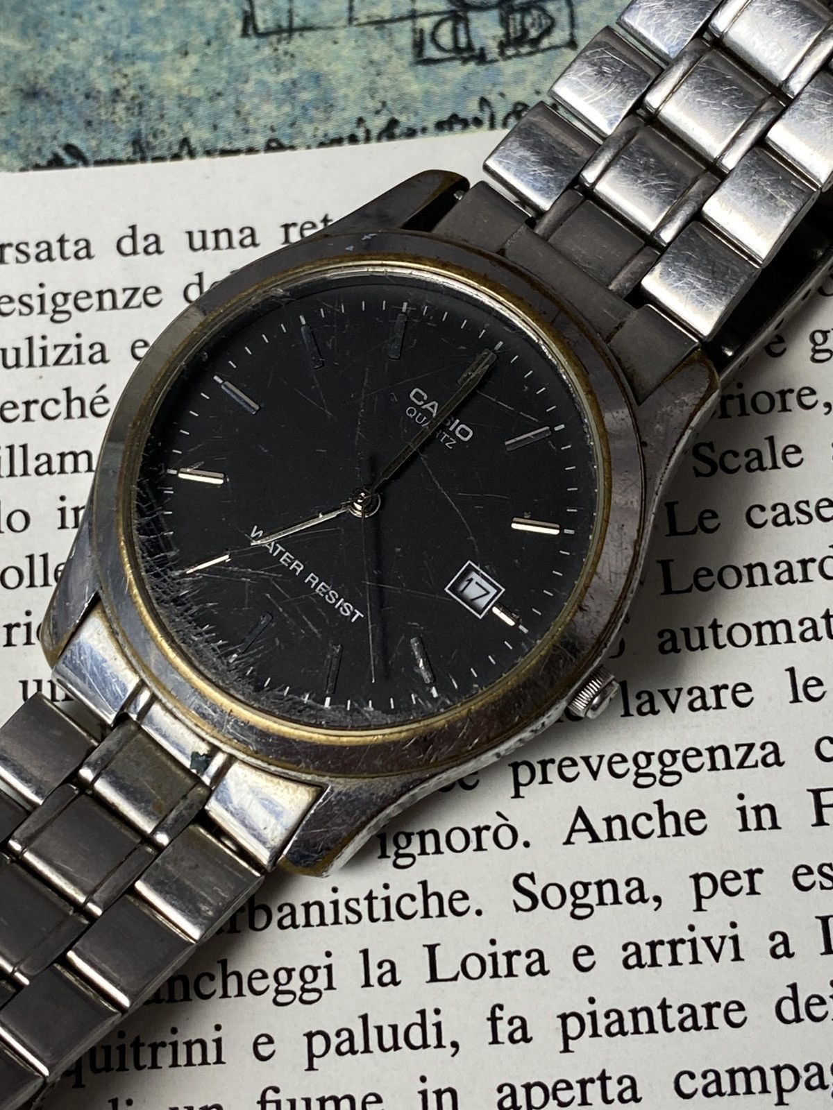 Casio Rare Vintage Casio MTP-1141 Classic Dress Watch - Works! Size ONE SIZE - 5 Thumbnail