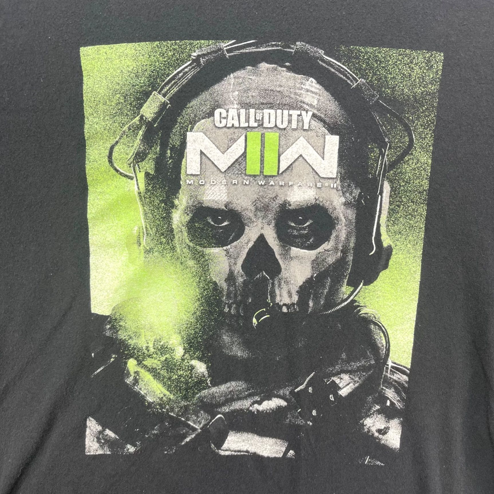Vintage Call of Duty Modern Warfare 2 Shirt Large Black Taskforce 141 Video Game Shirt Shirt Mens L Black Graphic Print Crew Neck Size US L / EU 52-54 / 3 - 2 Thumbnail