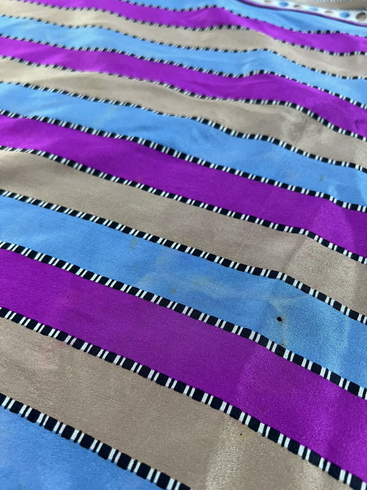 Givenchy Vibtage Givenchy Silk Scarf Size ONE SIZE - 3 Thumbnail