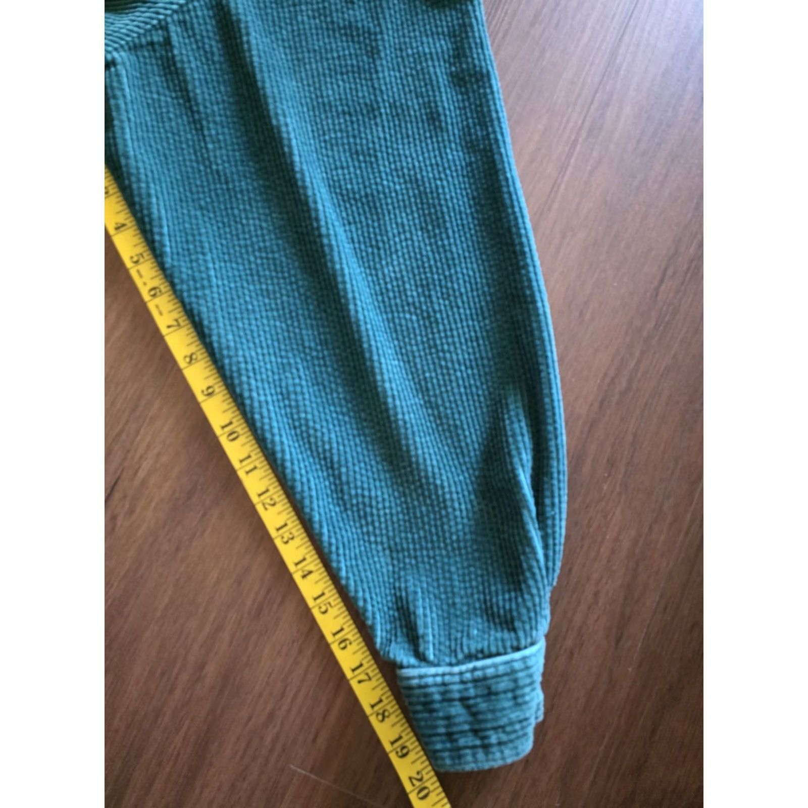 Vintage VINTAGE LL Bean Wide Whale Corduroy Shirt Jacket Shacket 3X Green Womens 1990s Shirt Jacket Shacket LL Bean Green 90s Women XS to 3X? Size XXL / US 16-18 / IT 52-54 - 7 Thumbnail