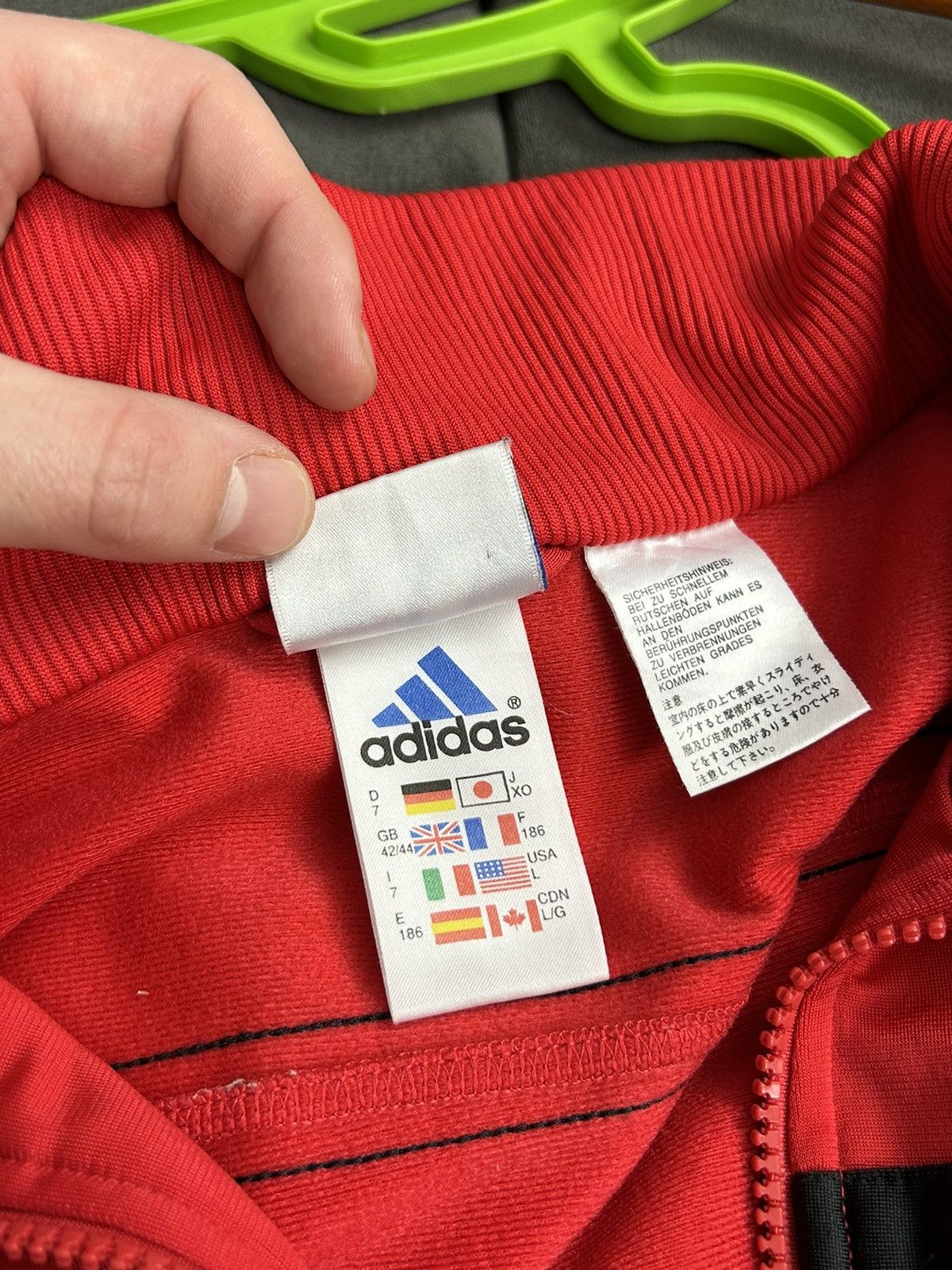 Adidas AC MILAN Adidas 2000 - 2002 vintage JACKET Size US L / EU 52-54 / 3 - 11 Thumbnail