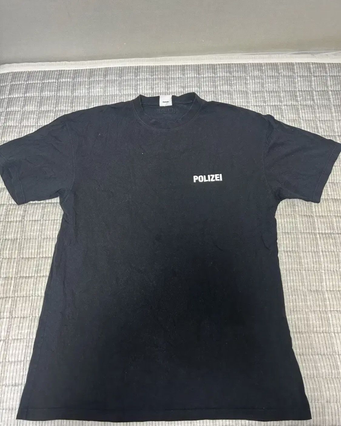 Vetements Vetements Polizei T-Shirts Size US XL / EU 56 / 4 - 2 Thumbnail
