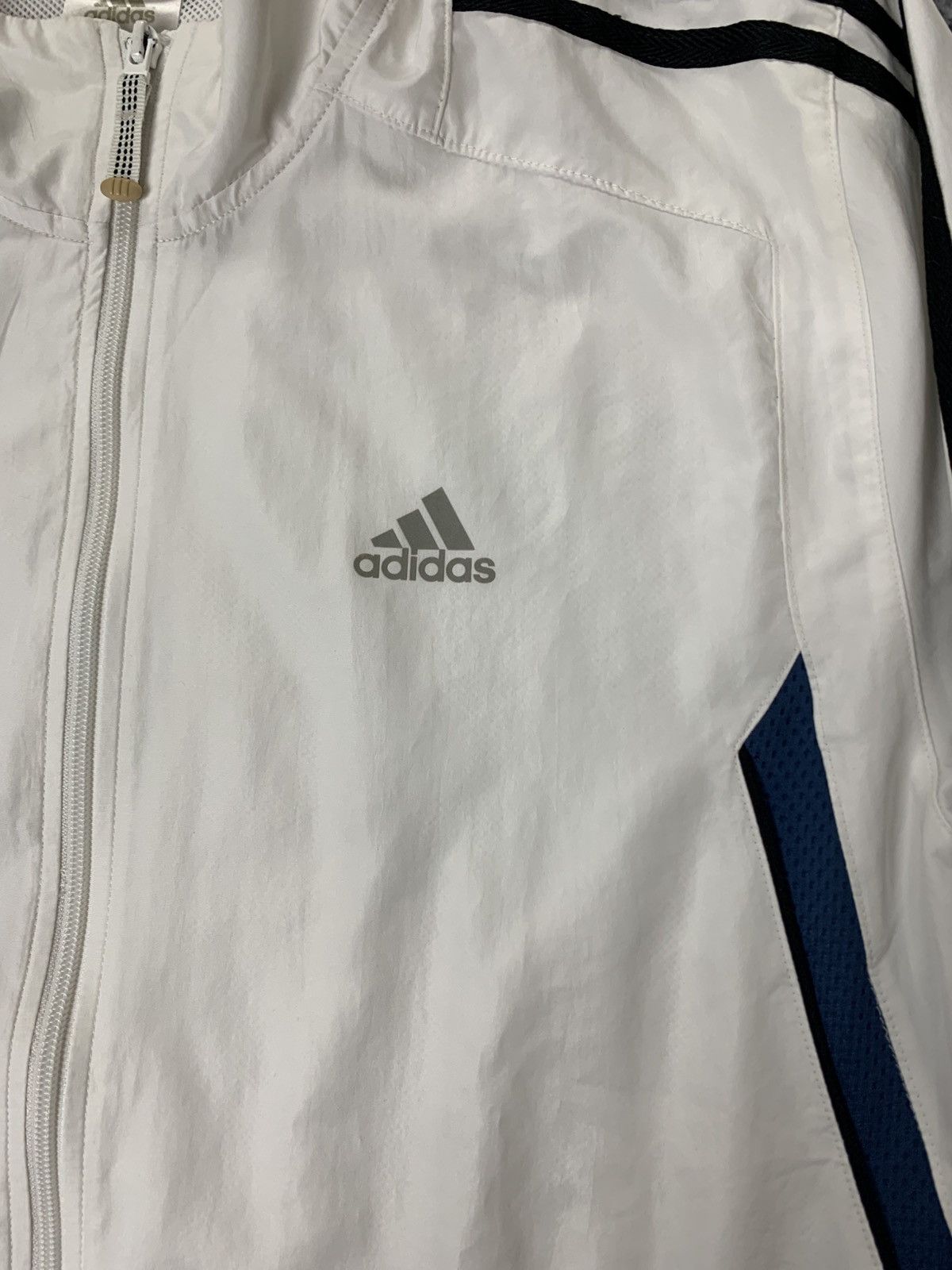 Adidas × Vintage Vintage Adidas Windbreaker Sportswear Tracksuit Size L white Size US L / EU 52-54 / 3 - 5 Thumbnail