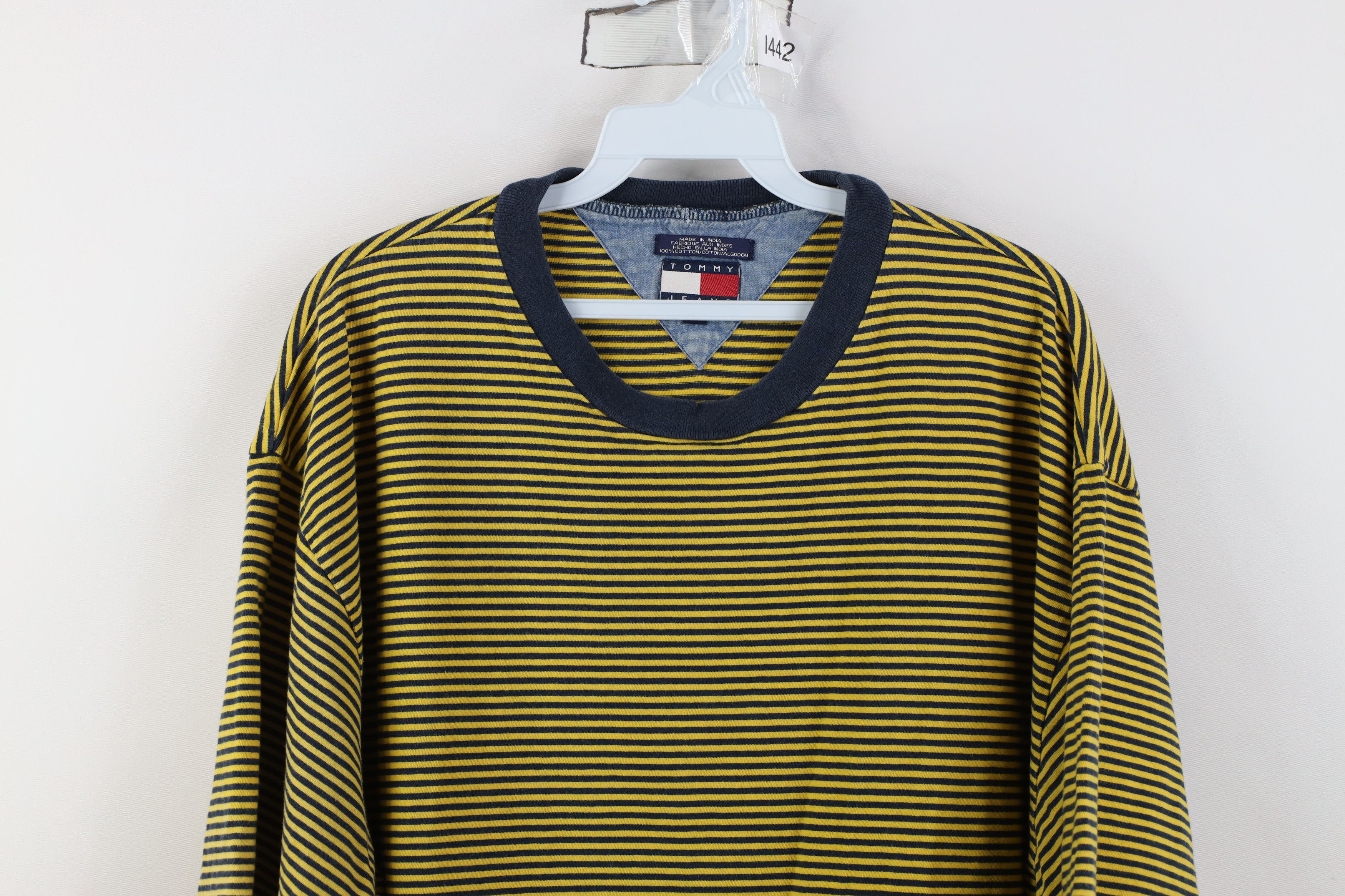 Tommy Hilfiger Vintage 90s Tommy Hilfiger Short Sleeve T-Shirt Cotton Size US XL / EU 56 / 4 - 2 Thumbnail