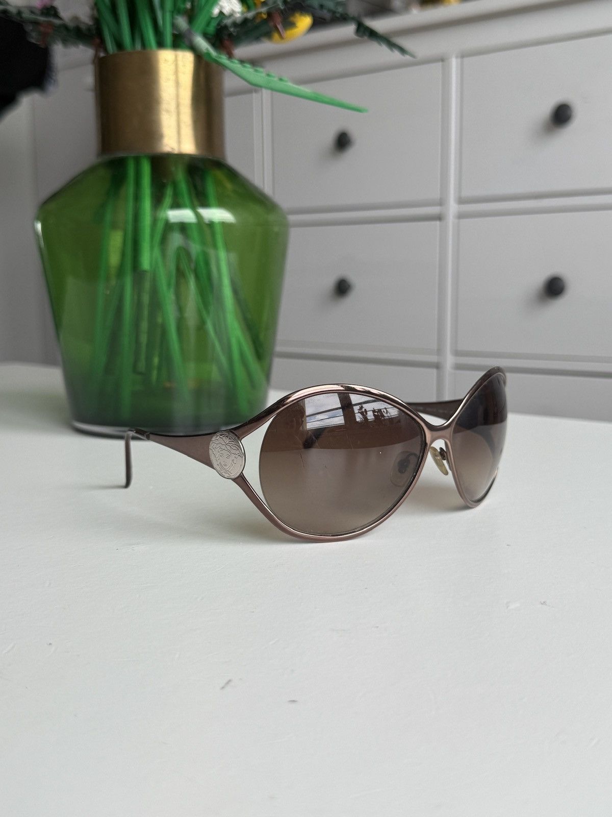 Designer Vintage Versace rosegold oversized sunglasses designer luxury Size ONE SIZE - 1 Thumbnail