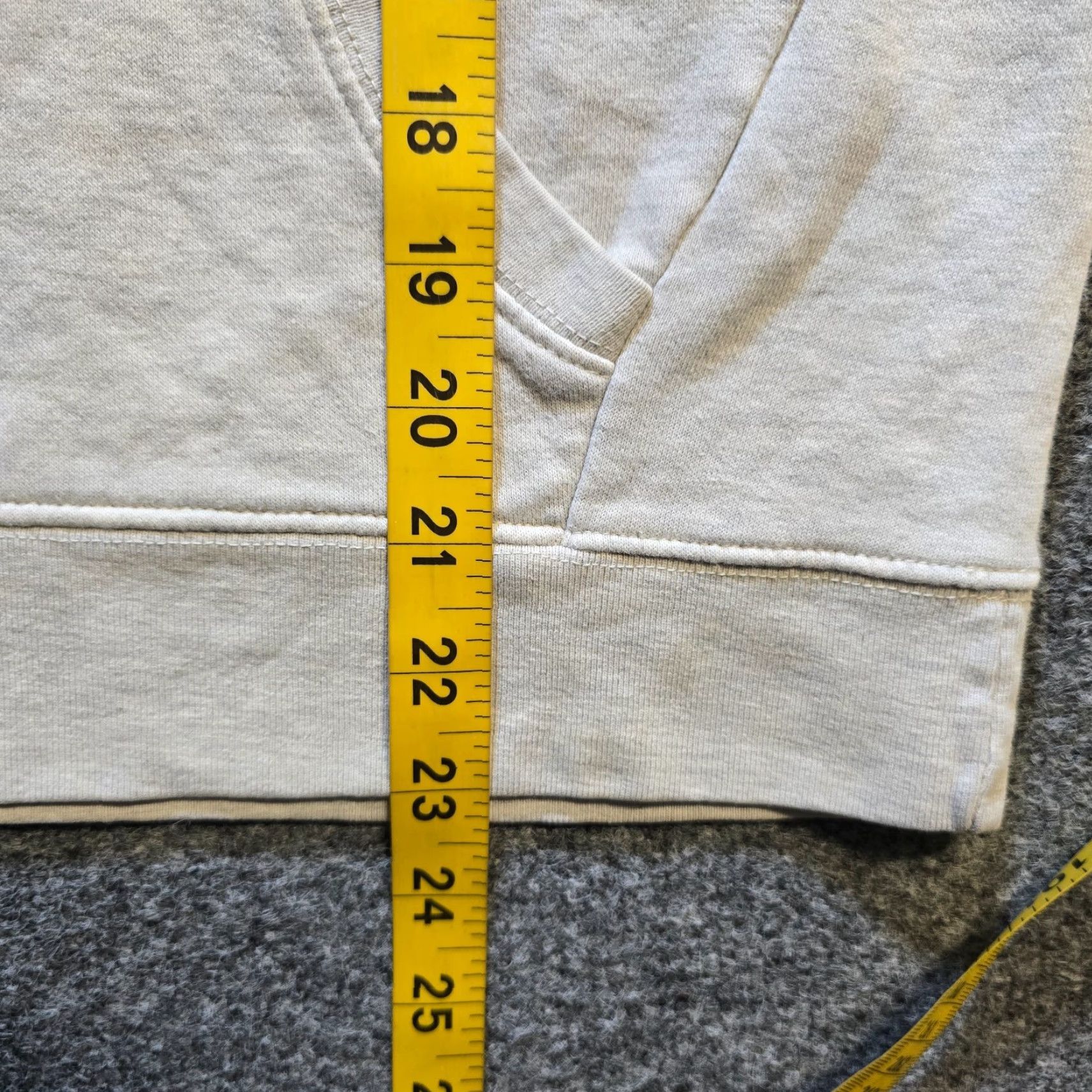 Vintage Georgetown University Sweatshirt Mens Hoodie Gray Medium Regular Pullover University Lounge Casual Basic League Shirt? Size US M / EU 48-50 / 2 - 7 Thumbnail