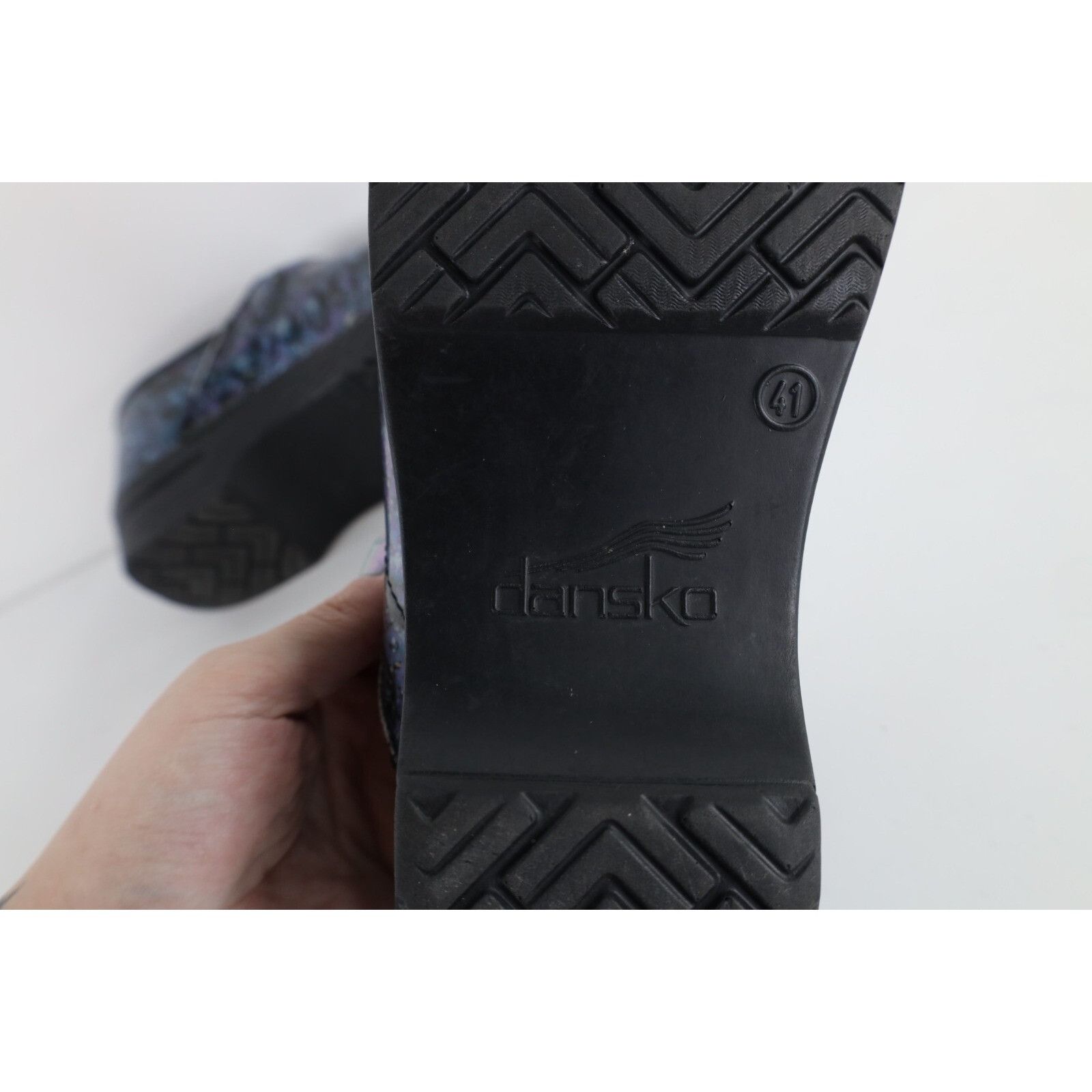 Dansko Dansko Distressed Patent Leather Slip On Clogs Mules Shoes Size US 10.5 / IT 40.5 - 13 Thumbnail