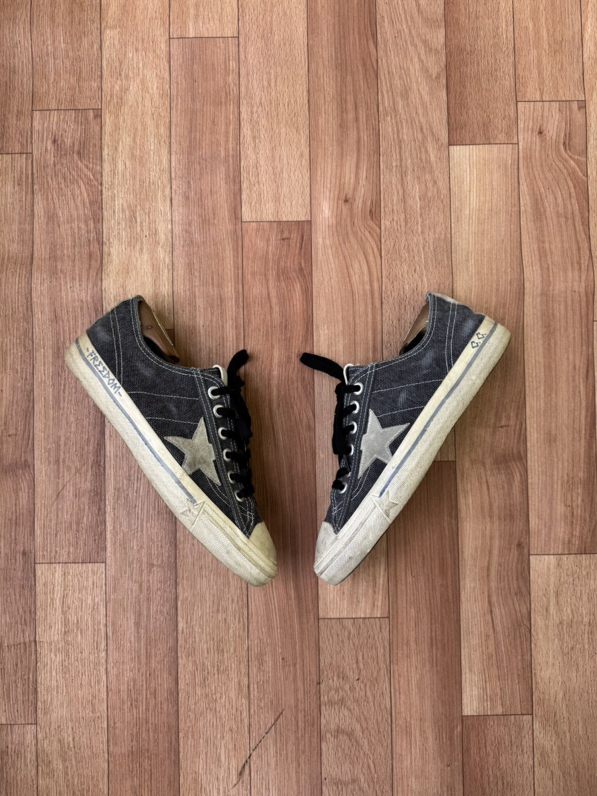 Golden Goose Golden Goose Vstar2 Sneakers Size US 7 / EU 40 - 5 Thumbnail