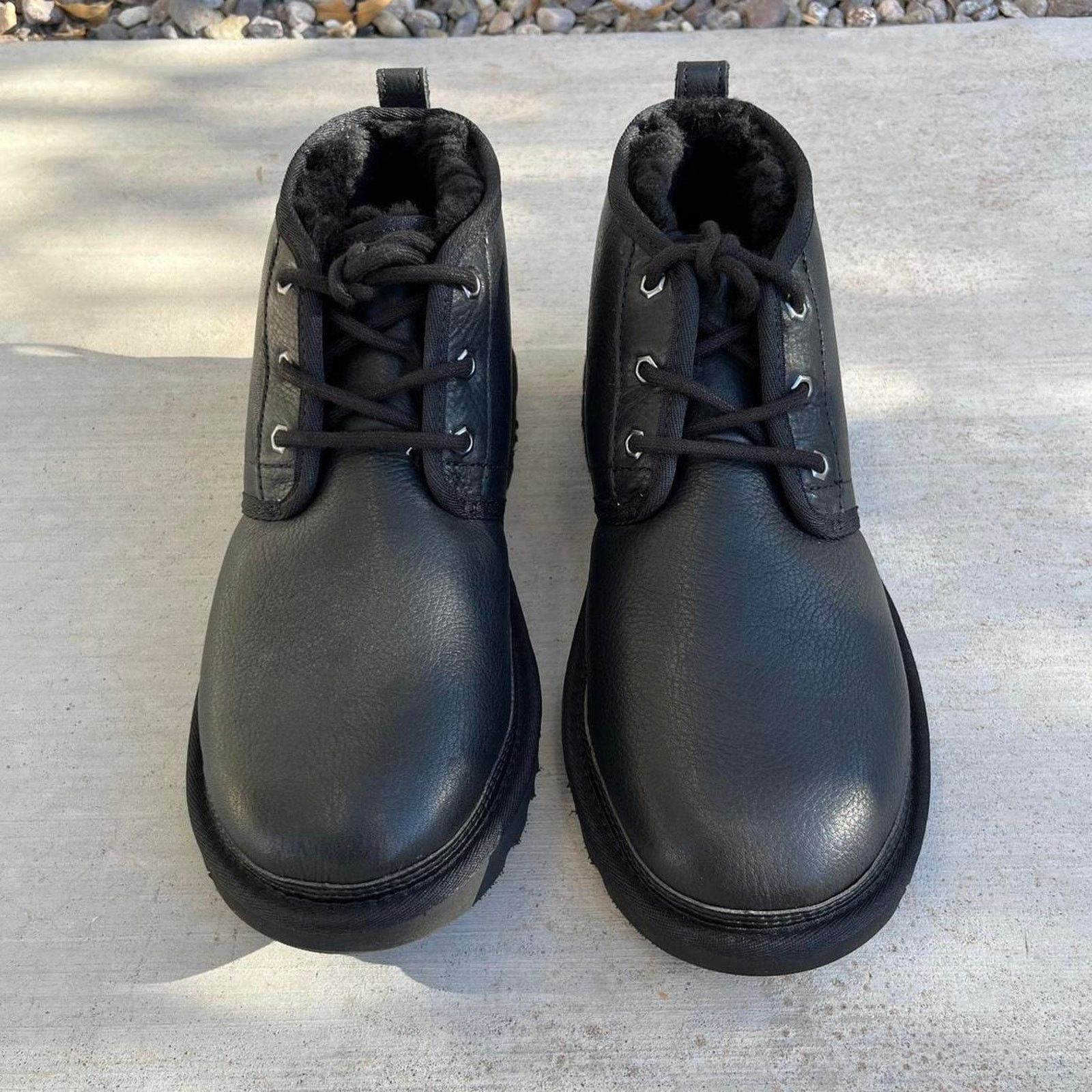 Ugg UGG Neumel in Black Size US 10 / EU 43 - 3 Thumbnail