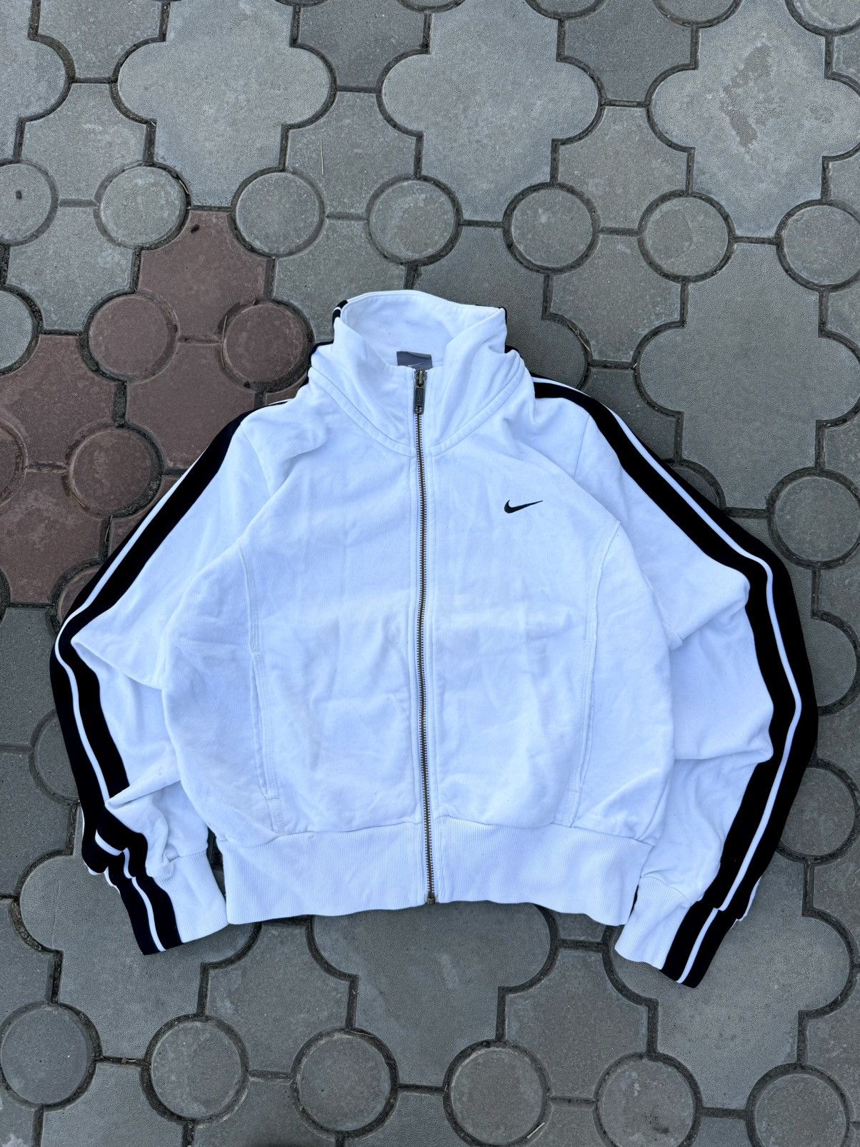 Nike × Vintage Vintage Nike Oregon Small Swoosh Zip Hoodie Y2K Size M / US 6-8 / IT 42-44 - 1 Thumbnail