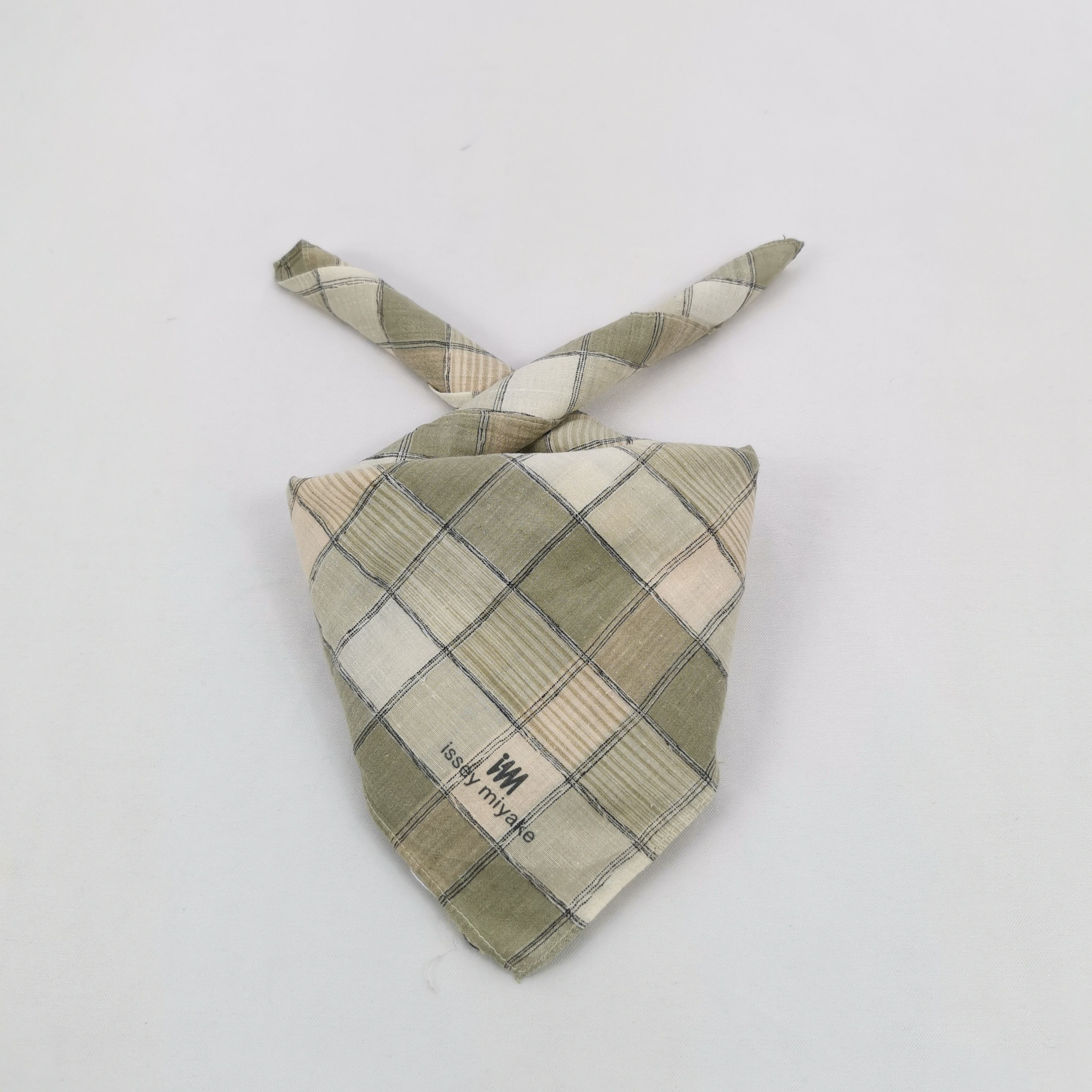 Issey Miyake Vintage Issey Miyake Handkerchief Neckerchief 56789 Size ONE SIZE - 1 Thumbnail