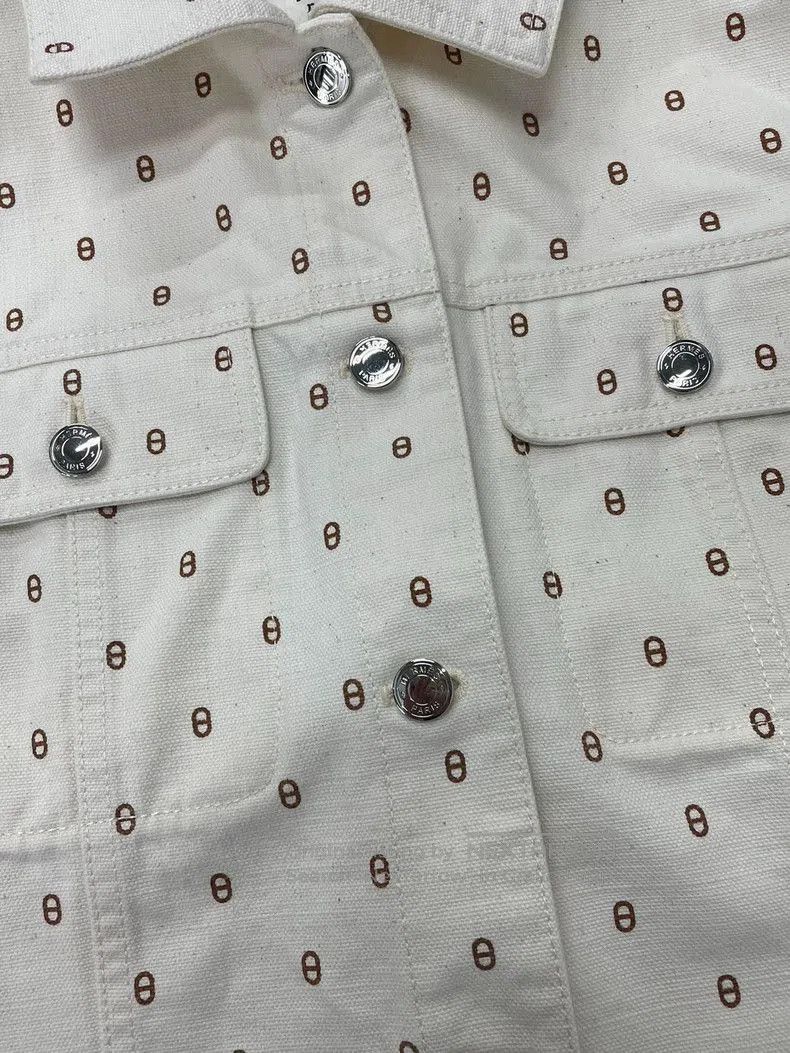 Hermes Hermes Beige Silver Buckle Jacket. Size US M / EU 48-50 / 2 - 2 Thumbnail