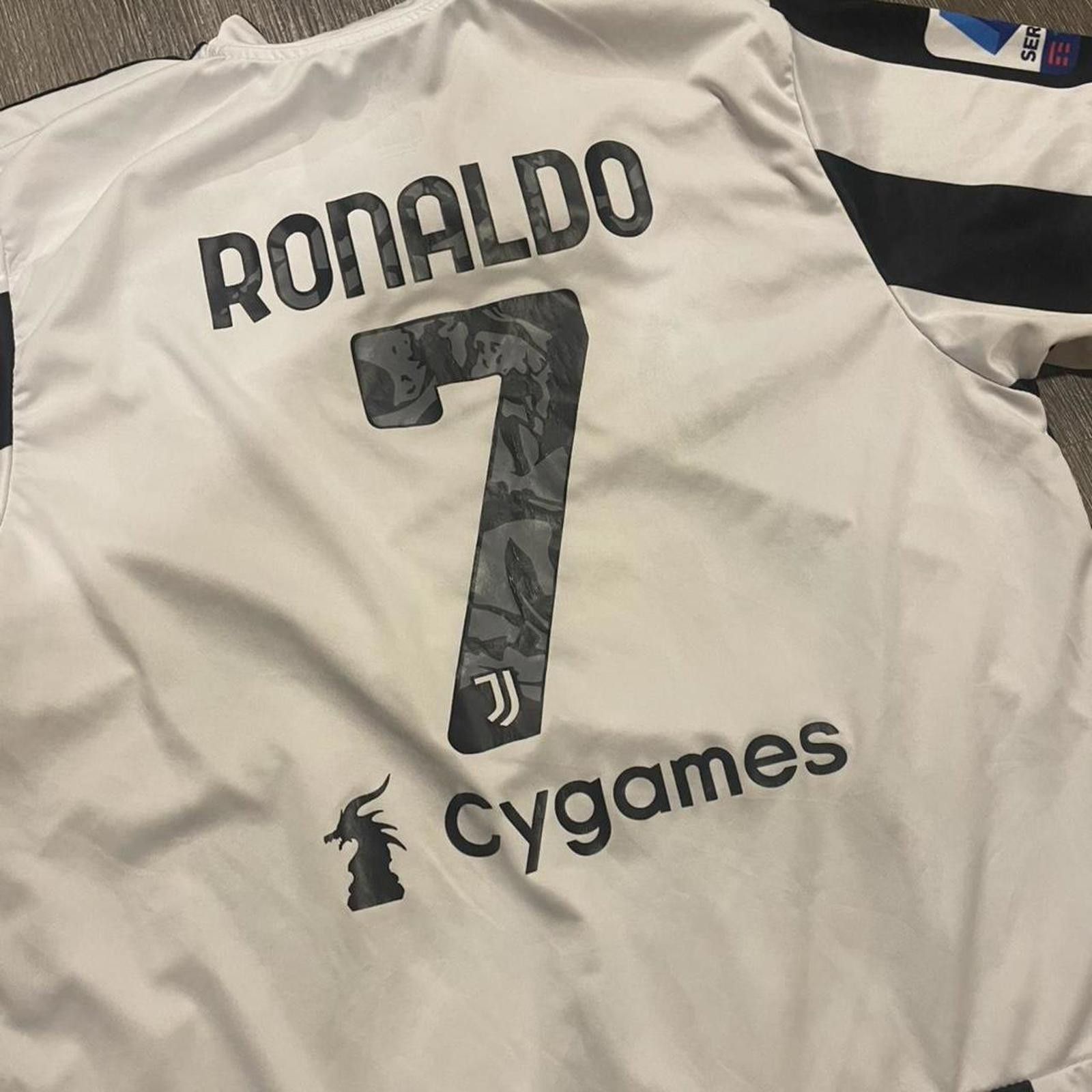Adidas 2021-2022 Juventus Ronaldo Home Jersey Size US L / EU 52-54 / 3 - 3 Thumbnail