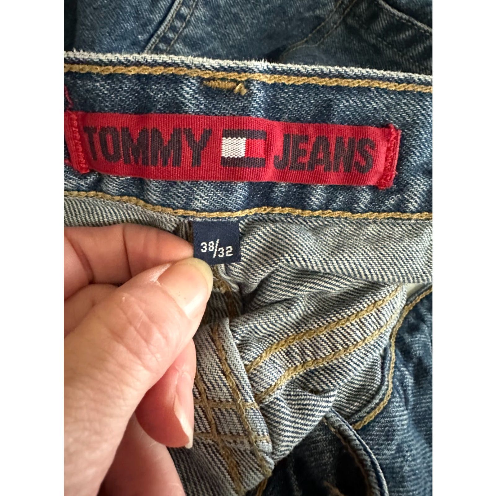 Tommy Hilfiger Tommy Hilfiger Jeans Size 38x32 Blue Denim Classic Fit Men Medium Wash Distressed 5-Pocket Denim Style Straight Belt Loops Logo Modern American Size US 38 / EU 54 - 5 Thumbnail