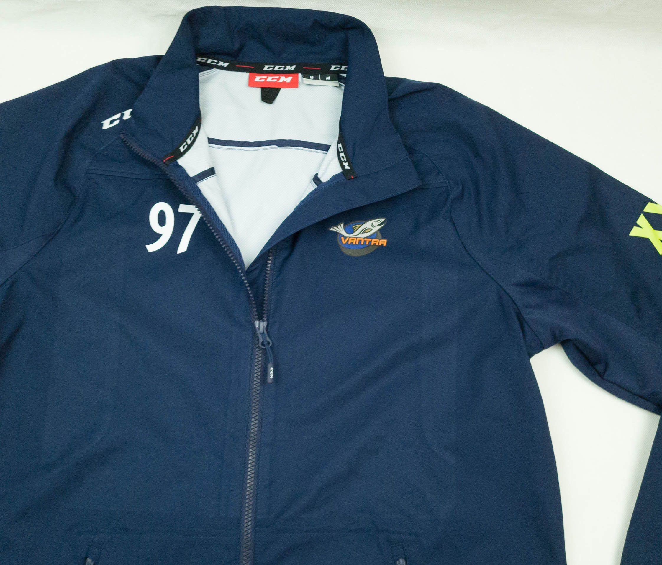 Ccm CCM TRAINING ZIP TRACK JACKET ICE HOCKEY VANTAR SIZE M Size US M / EU 48-50 / 2 - 4 Thumbnail
