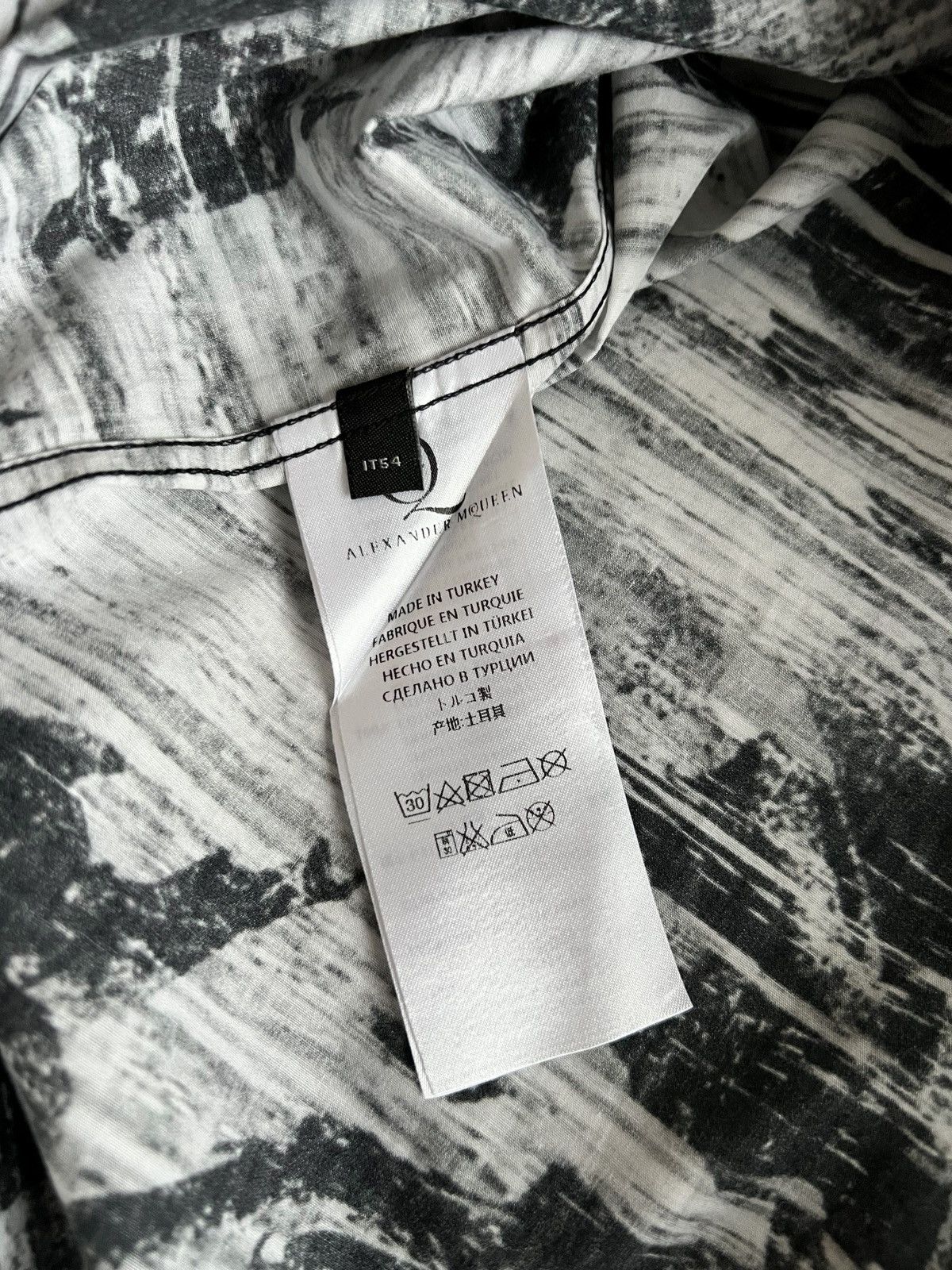 McQ Alexander McQueen Alexander McQueen McQ Printed Button Up Shirt Size US L / EU 52-54 / 3 - 5 Thumbnail