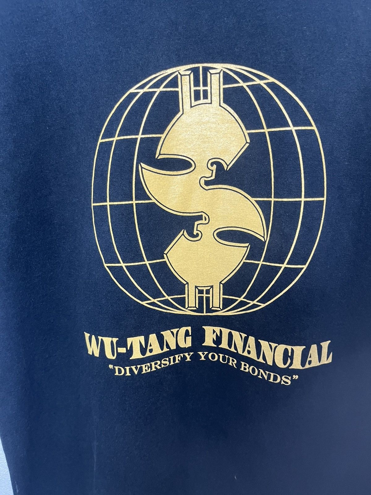 Rap Tees × Vintage × Wu-Tang Clan Vintage Wu-Tang Financial “Diversify your bonds” Tee Size US M / EU 48-50 / 2 - 3 Thumbnail
