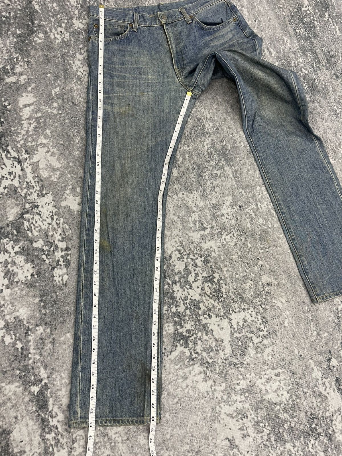 Uniqlo Vintage Uniqlo UJ S002 Faded Blue Washed Denim Size US 31 - 15 Thumbnail