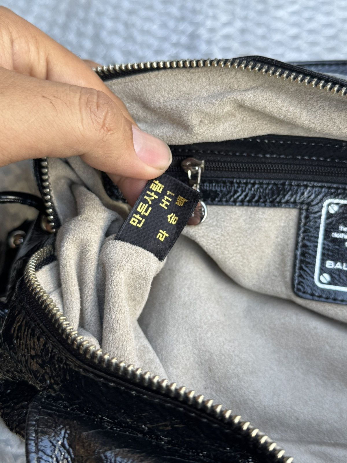 Balenciaga Balenciaga HandBags ❤️‍🔥RARE❤️‍🔥 Size ONE SIZE - 11 Thumbnail