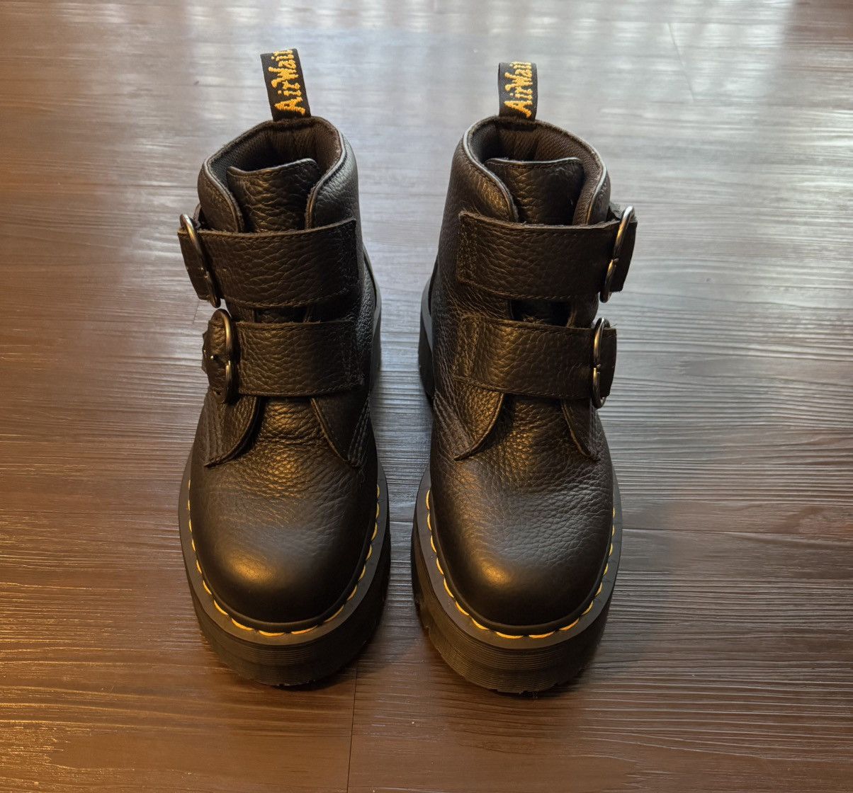 Dr. Martens Devon Heart Size US 7.5 / IT 37.5 - 2 Thumbnail