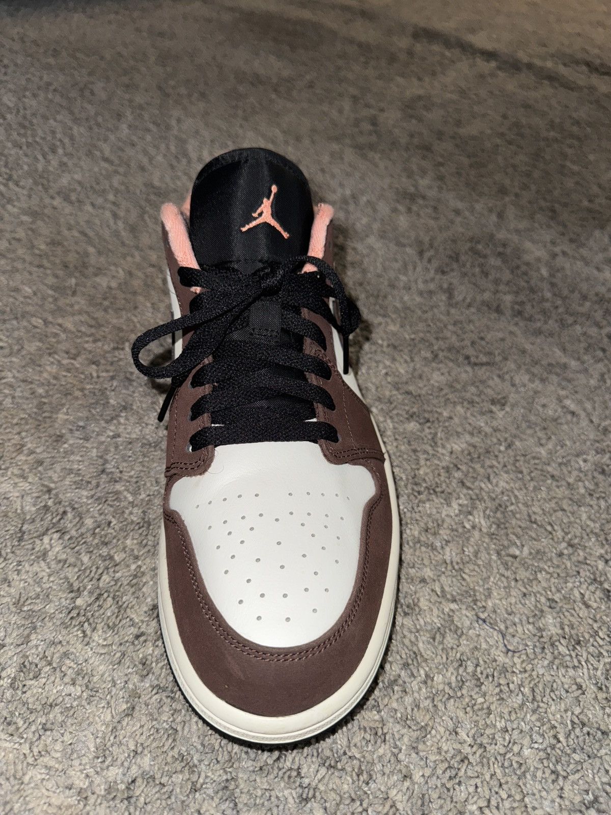 Jordan Brand Jordan 1 Low Mocha Size US 11 / EU 44 - 17 Thumbnail