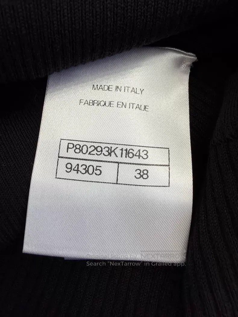 Chanel Chanel Black heart short sleeve Size XS / US 0-2 / IT 36-38 - 6 Thumbnail