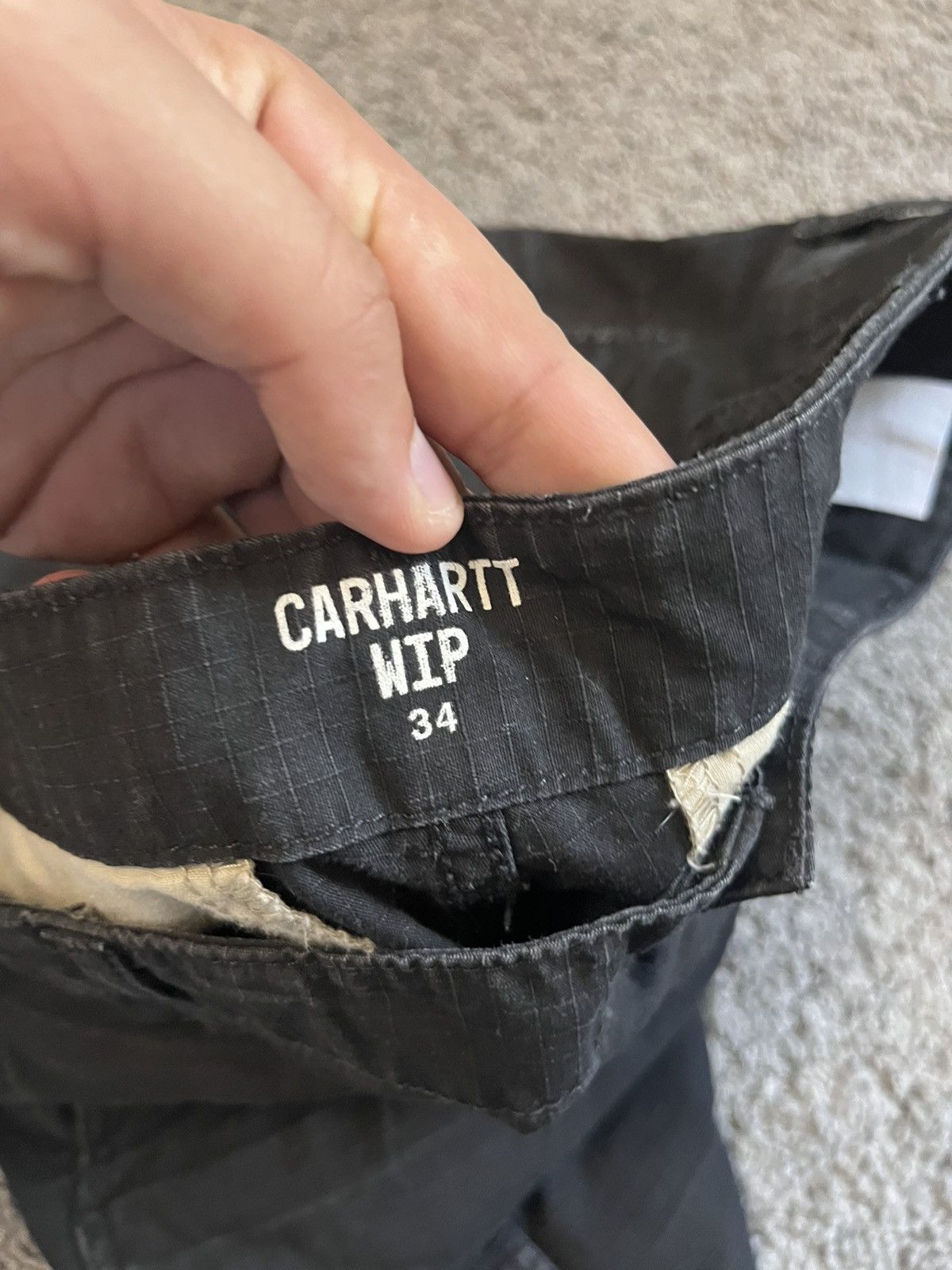 Carhartt Vintage Carhartt Wip shorts cargo Size US 34 / EU 50 - 3 Thumbnail