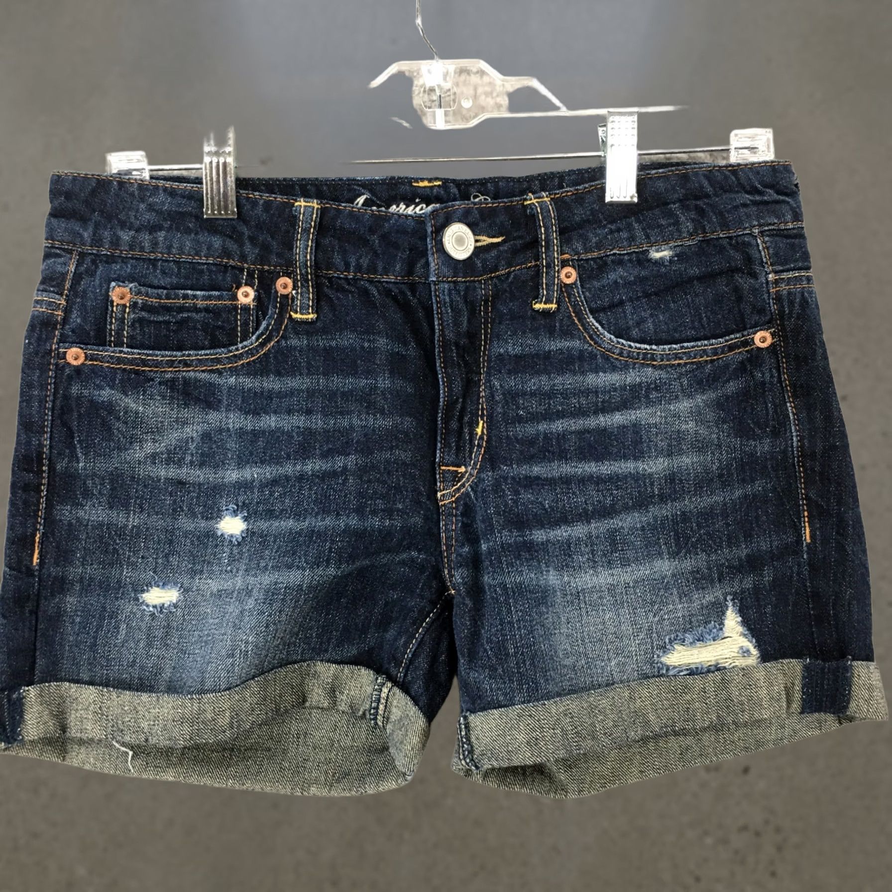American Eagle Outfitters American Eagle Outfitters Denim Boyfriend Shorts Womens 2 Blue Distressed Dark Wash Casual Summer Spring Fall 5-Pocket Mens Womens Boys Girls Size 26" / US 2 / IT 38 - 1 Thumbnail