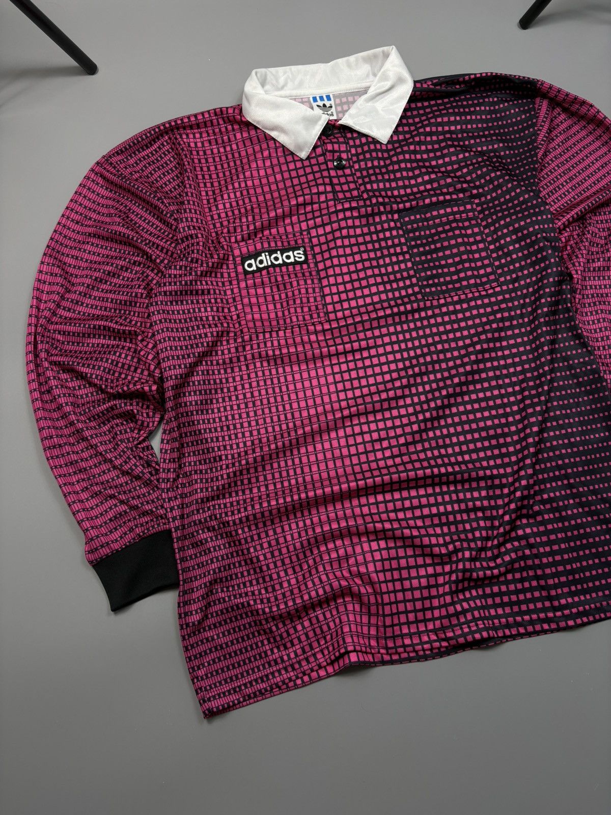 Adidas Adidas Vintage Y2K Streetwear 90's Plaid Jersey Polo Size US L / EU 52-54 / 3 - 2 Thumbnail