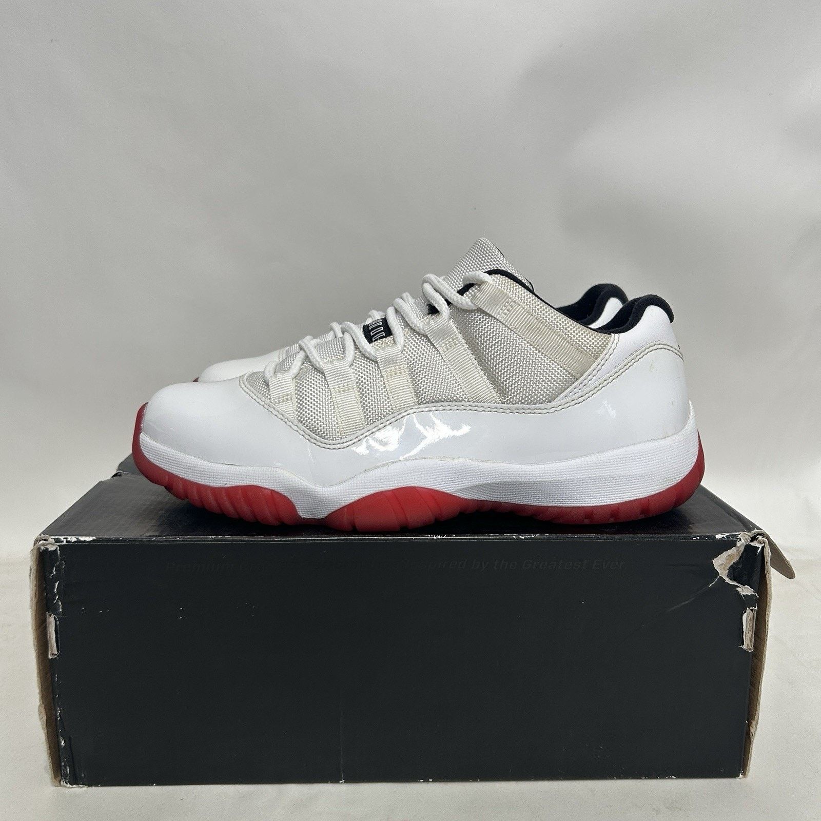 Jordan Brand Nike Air Jordan Retro XI Low “Cherry/White Red" Size US 8 / EU 41 - 6 Thumbnail
