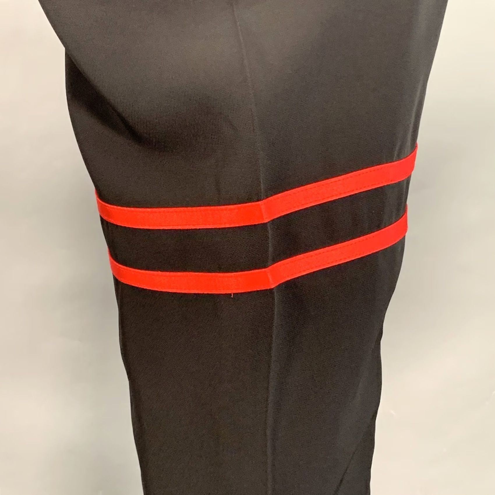 Alexander McQueen ALEXANDER MCQUEEN Size 38 Black Red Stripe Viscose Blend Casual Pants Men Size US 38 / EU 54 - 3 Thumbnail