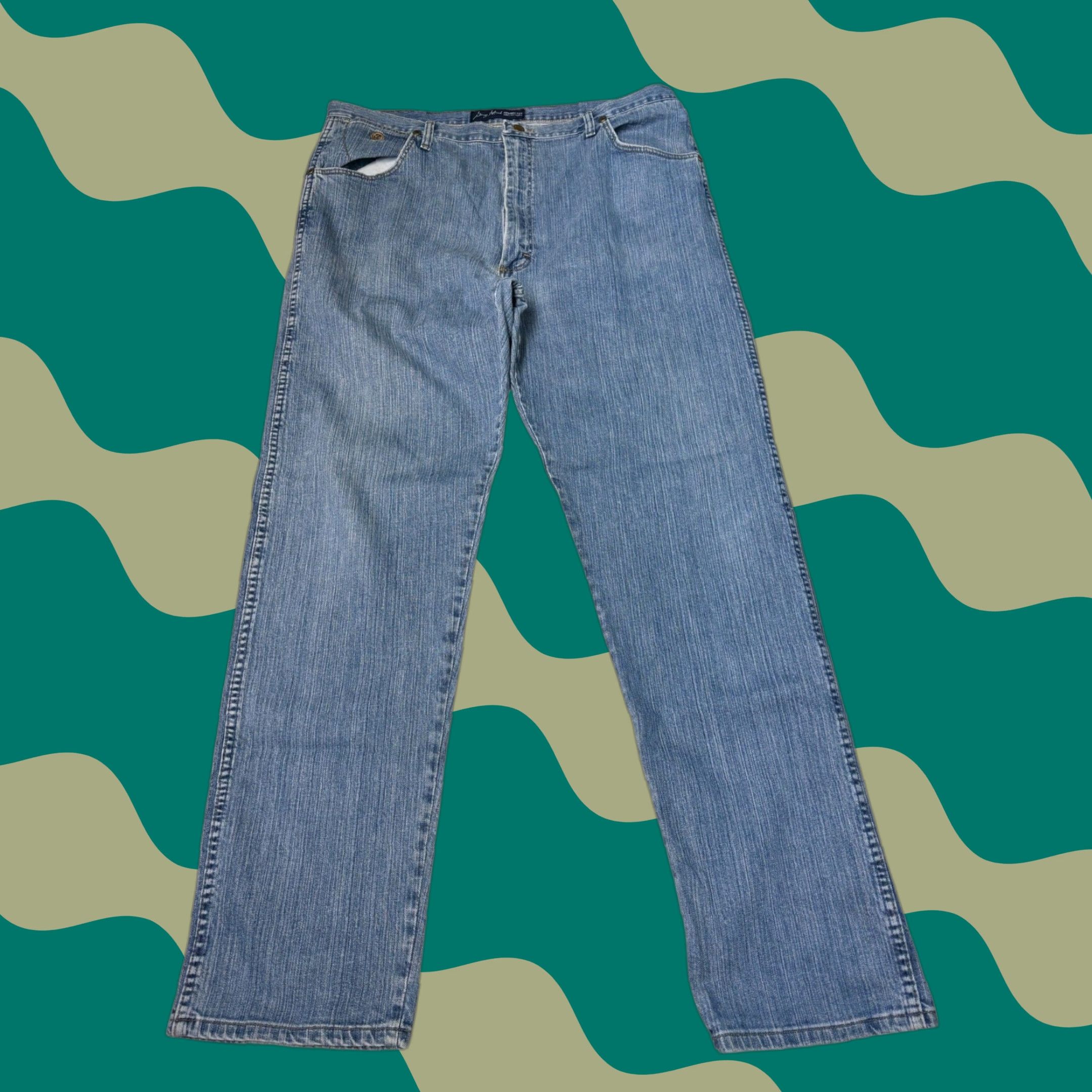 Wrangler Wrangler Cowboy Cut Collection Jeans Mens 42X36 Blue Denim Straight Leg Size US 42 / EU 58 - 1 Thumbnail