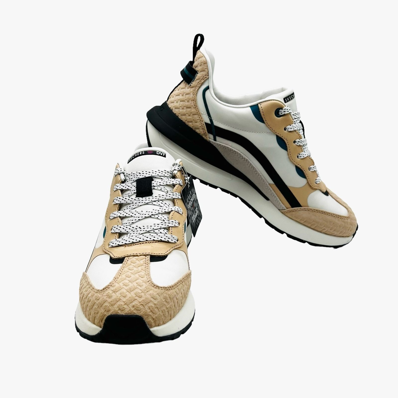 DVF x Skechers Suede Sneakers Halos Natural/Black Women’s 9