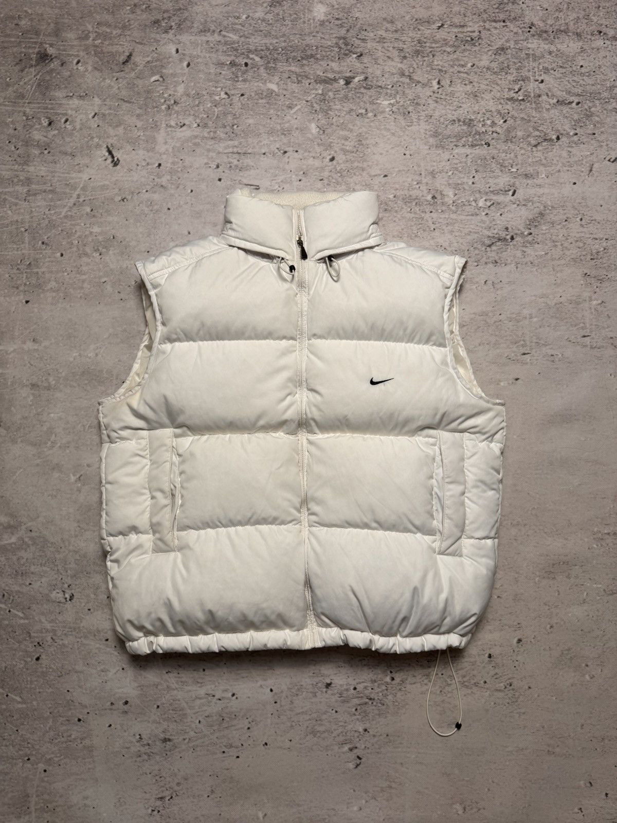 NIKE PUFFER DOWN BASIC LOGO WHITE OVERSIZE VEST