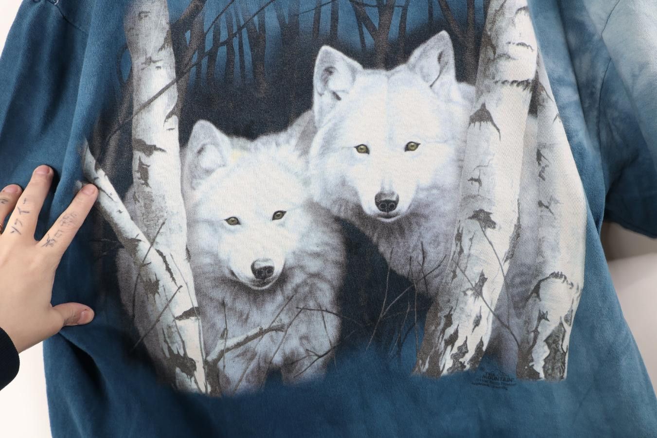 Vintage Vintage 90s Streetwear White Wolf Acid Wash T-Shirt Blue Size US XXL / EU 58 / 5 - 4 Thumbnail