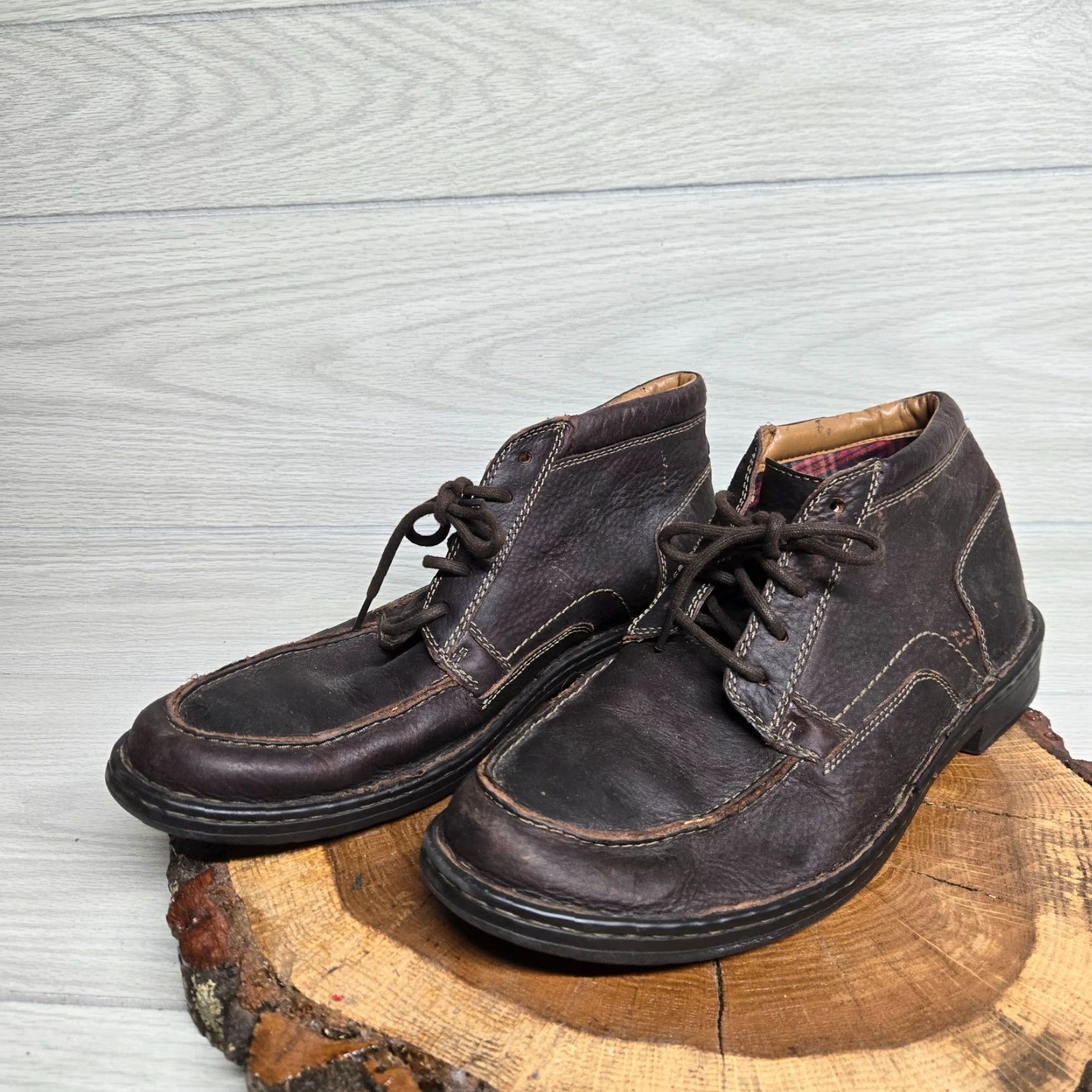 Clarks Collection by Clarks Men's Brown Leather Chukka Boots Ankle Shoes Size 12 Size US 12 / EU 45 - 2 Thumbnail