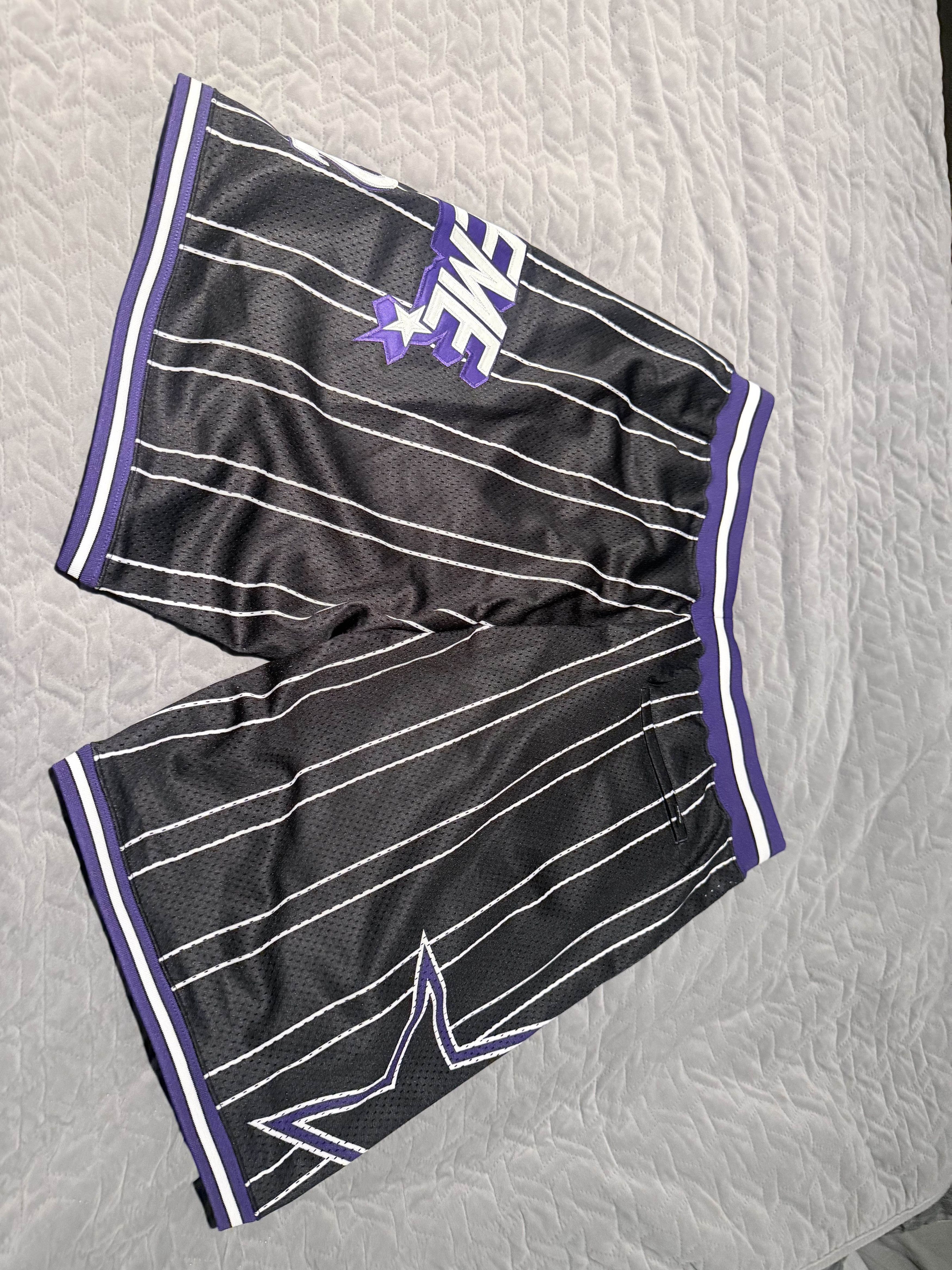 Supreme Supreme Black Mesh Basketball Shorts Purple Stripe Star Logo Size US 32 / EU 48 - 1 Thumbnail