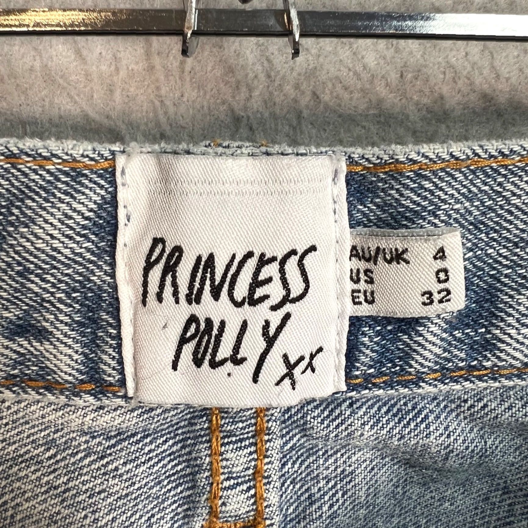 PRINCESS POLLY VINTAGE Princess Polly Light Wash High-Waisted Straight-Leg Jeans Womens Size 0 Size 25" / US 0 / IT 36 - 3 Thumbnail
