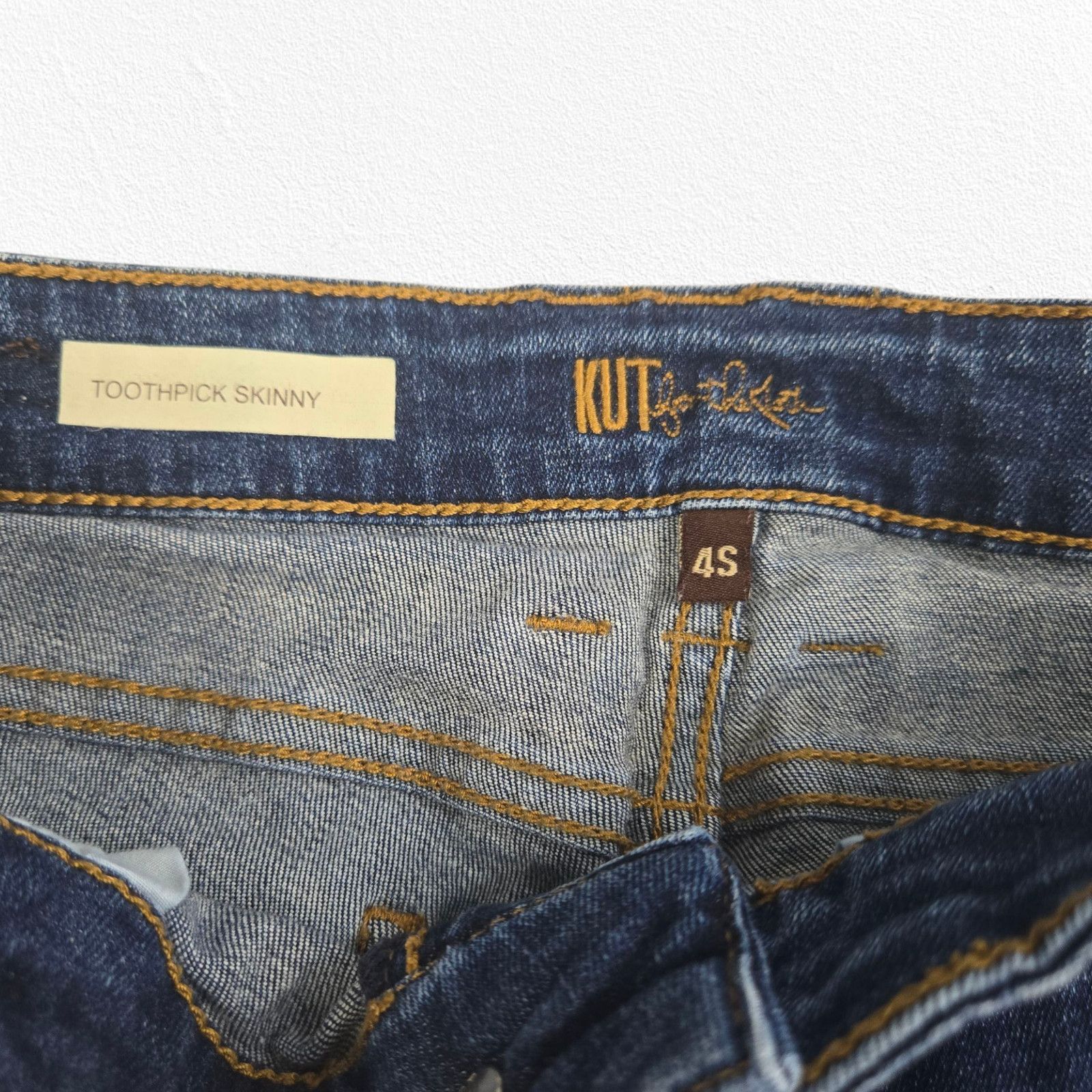 Other Dark Wash Skinny Mid Rise Ankle Slim Jeans Size 4S Size 27" / US 4 / IT 40 - 4 Thumbnail